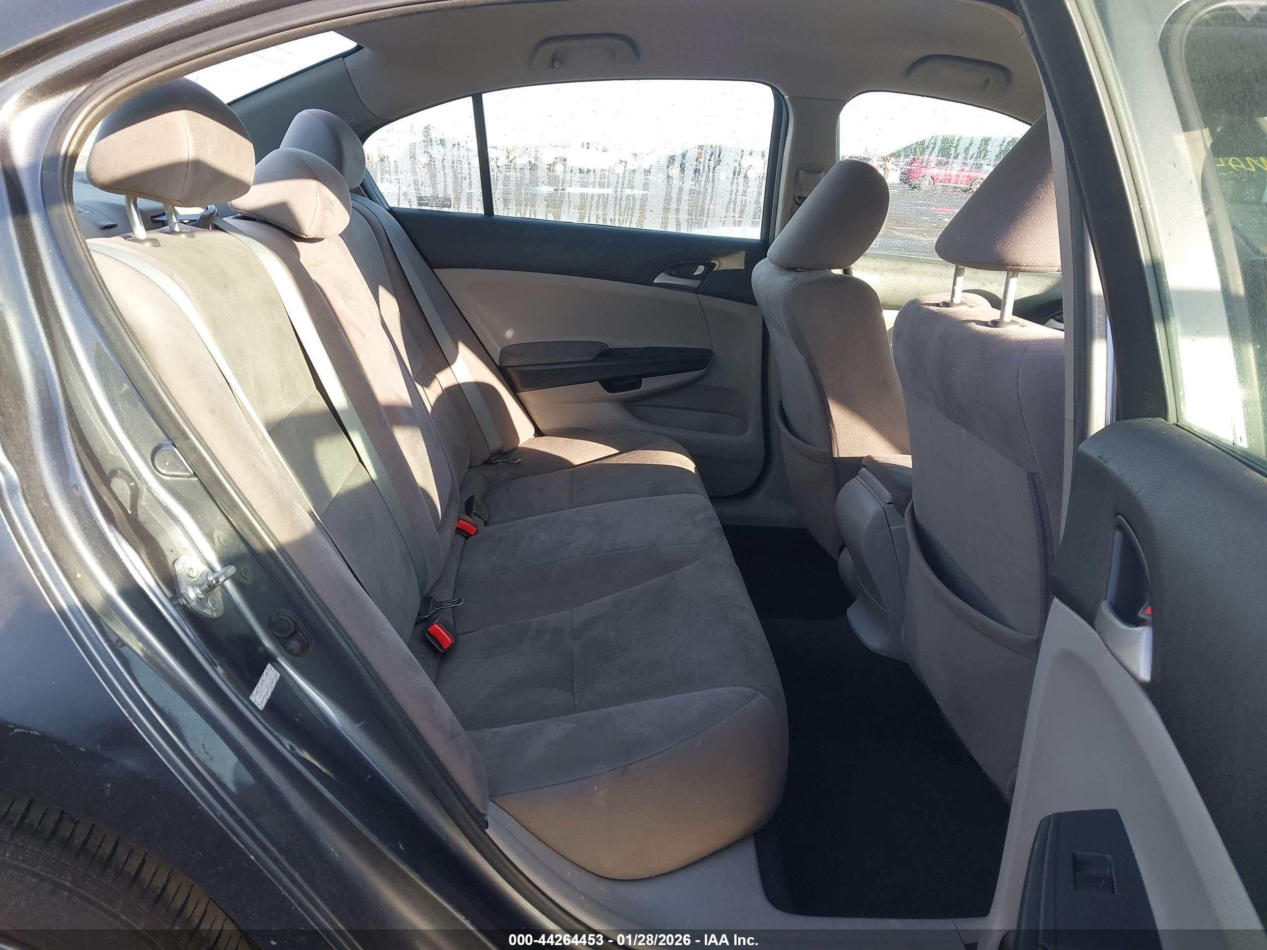 HONDA ACCORD image 8