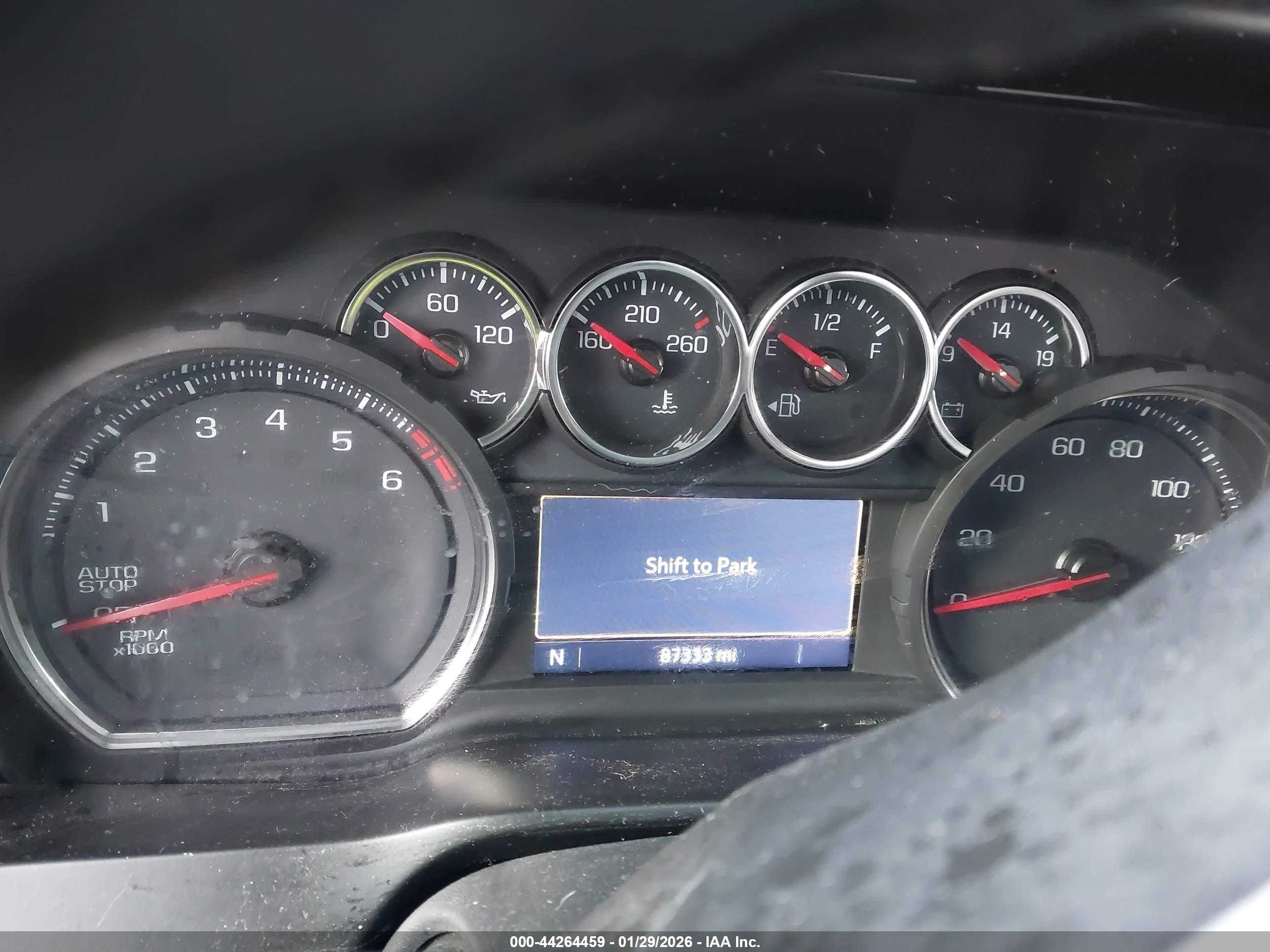 CHEVROLET SILVERADO image 7