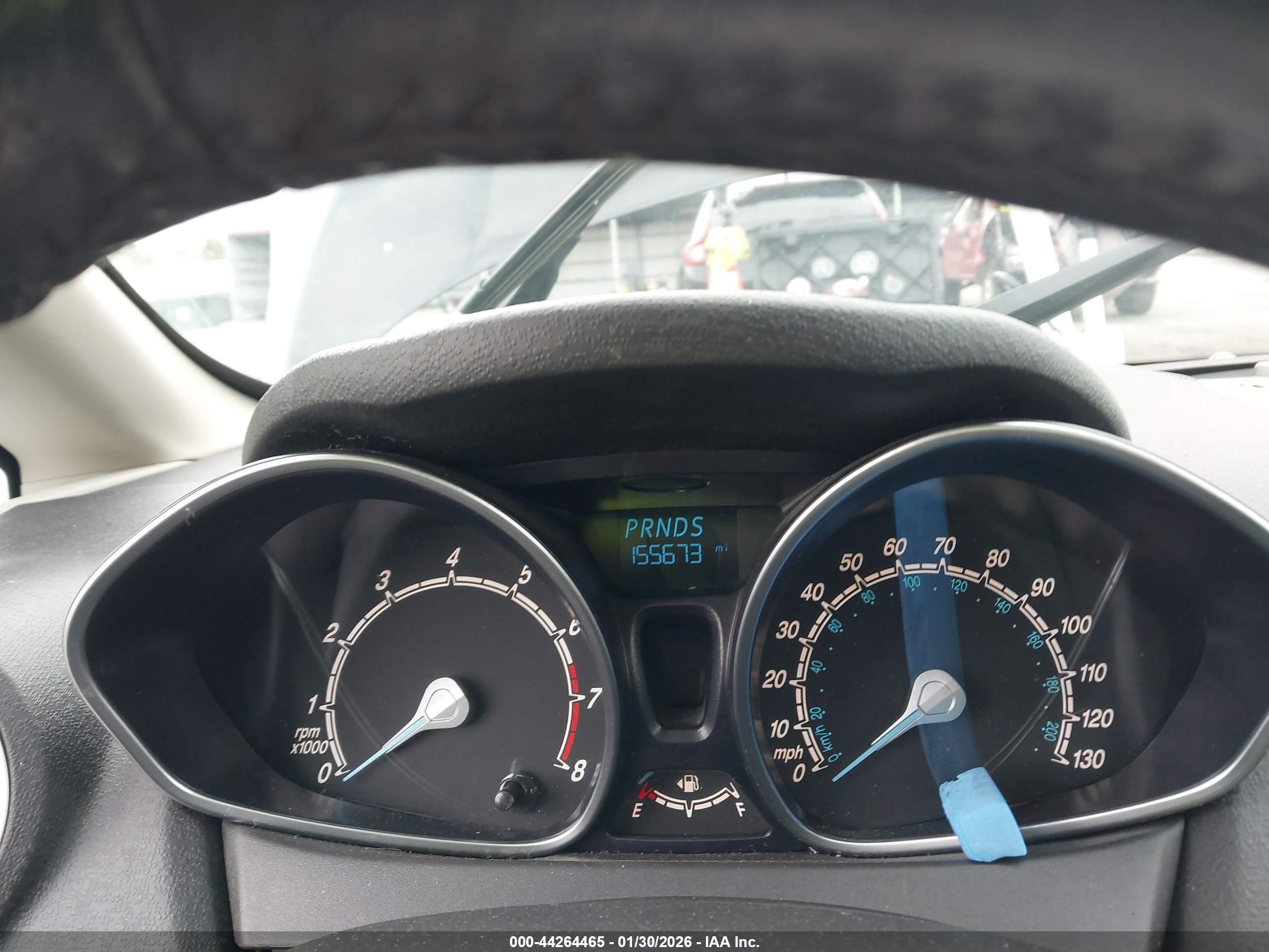 FORD FIESTA image 7
