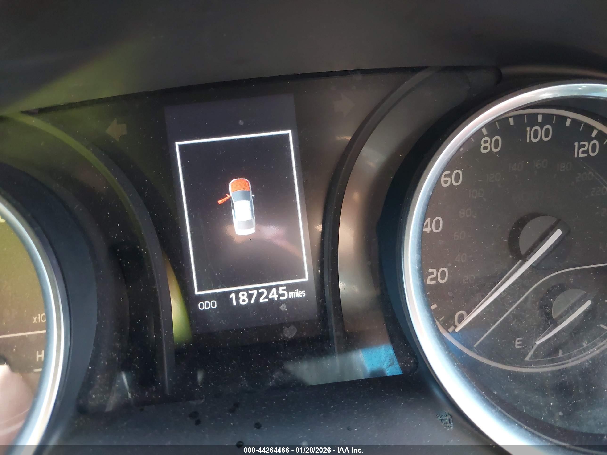 TOYOTA CAMRY image 7