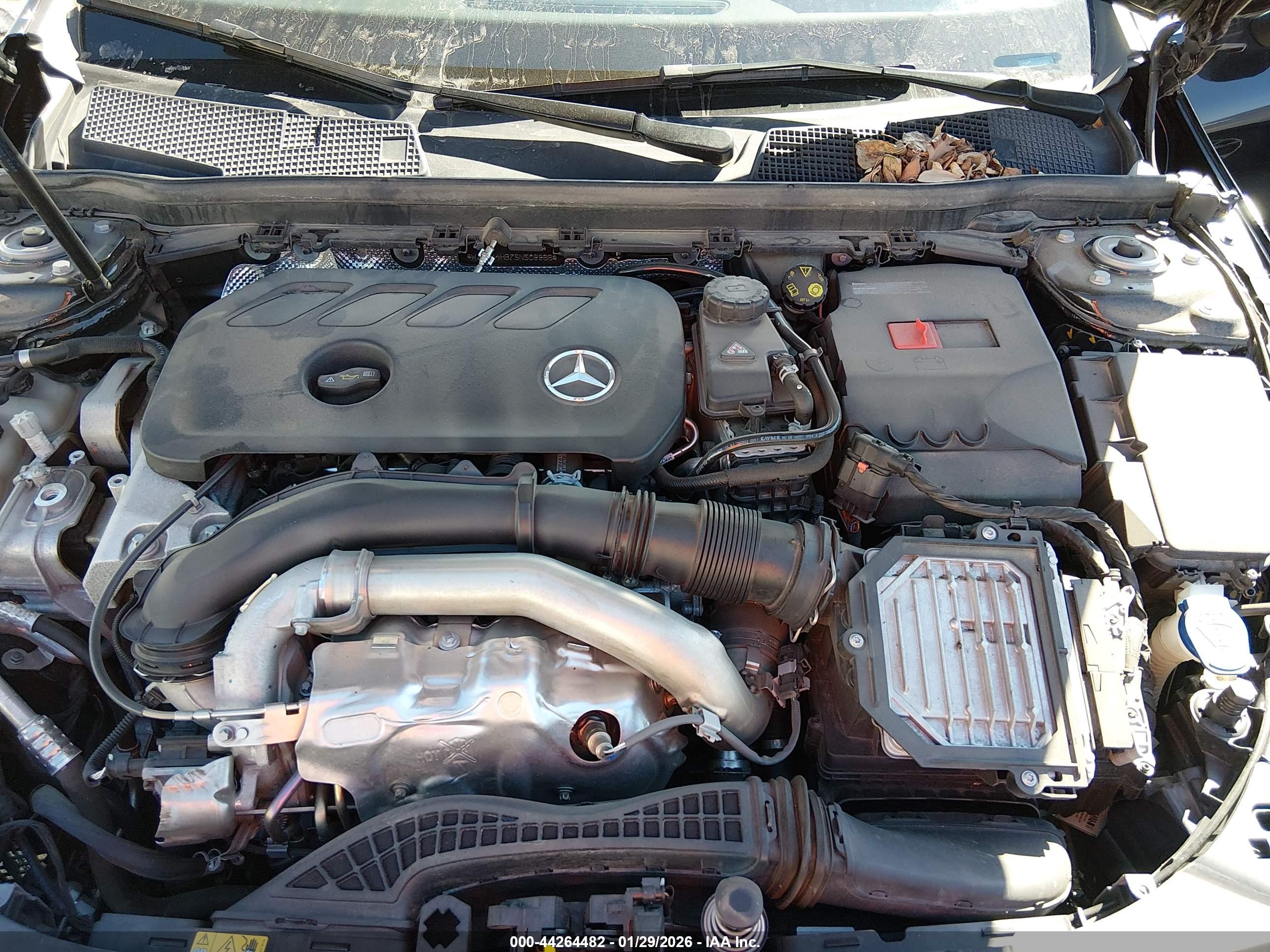 MERCEDES-BENZ CLA image 10