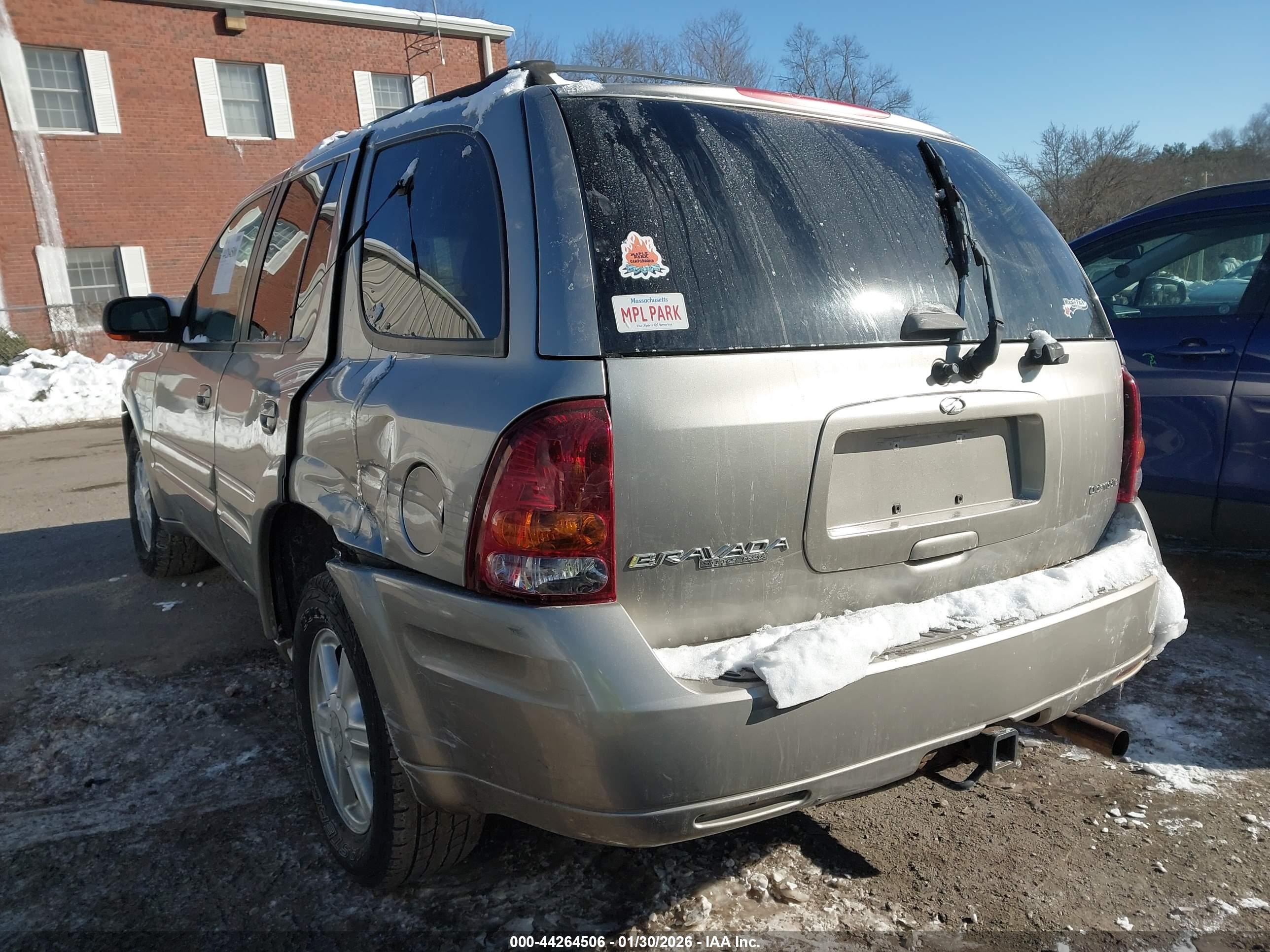 OLDSMOBILE BRAVADA image 3