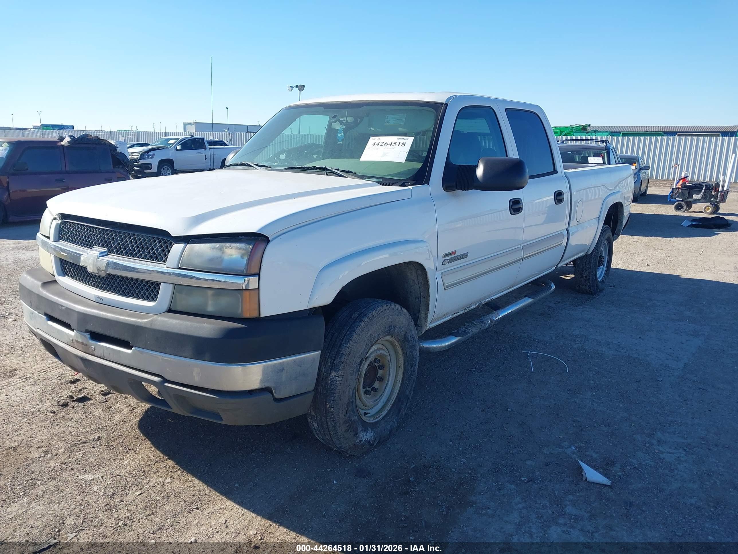 CHEVROLET SILVERADO image 2