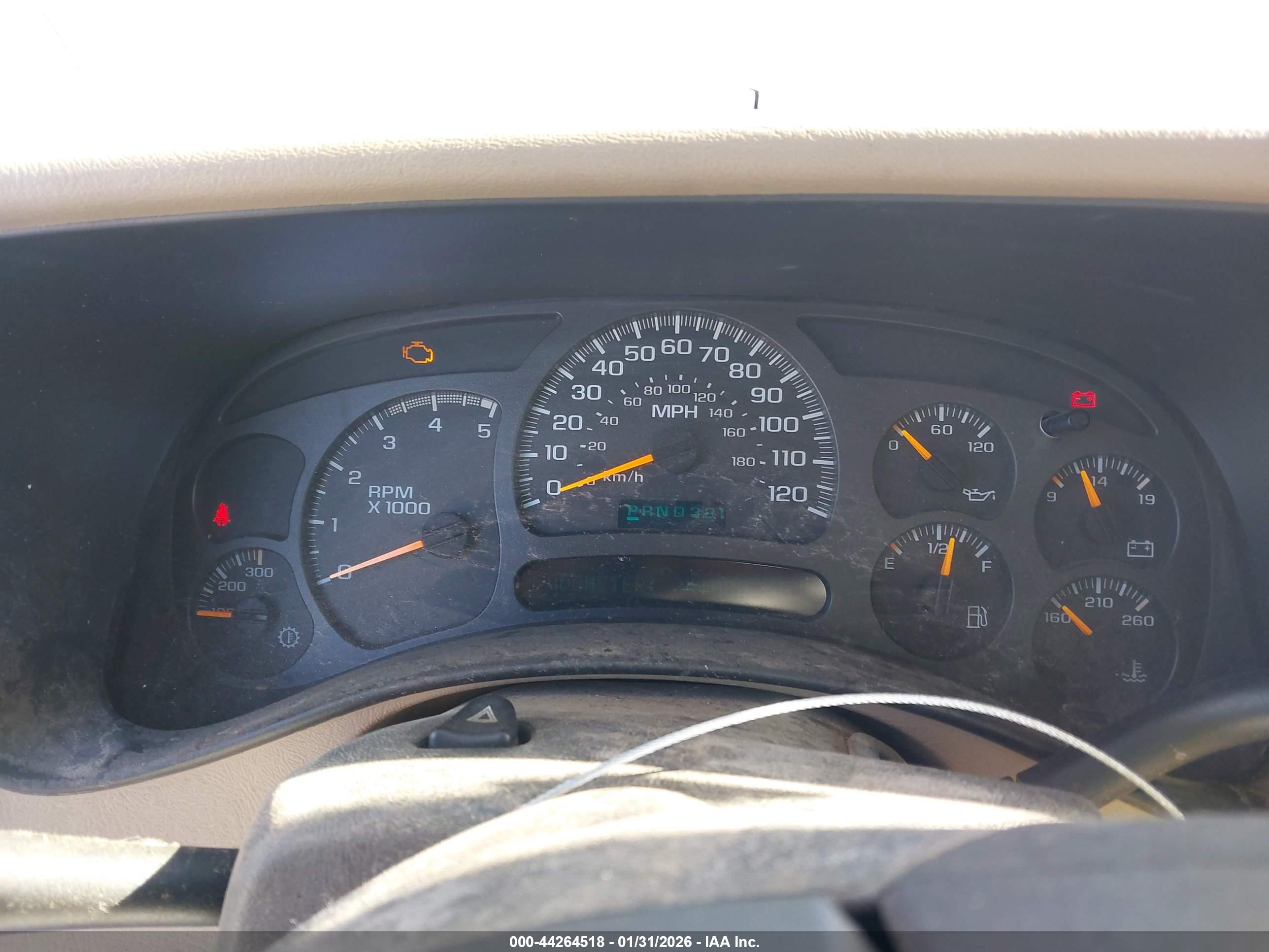 CHEVROLET SILVERADO image 7