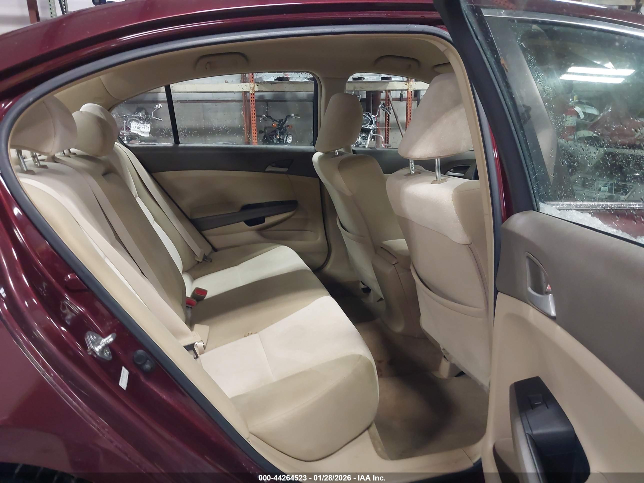 HONDA ACCORD image 8
