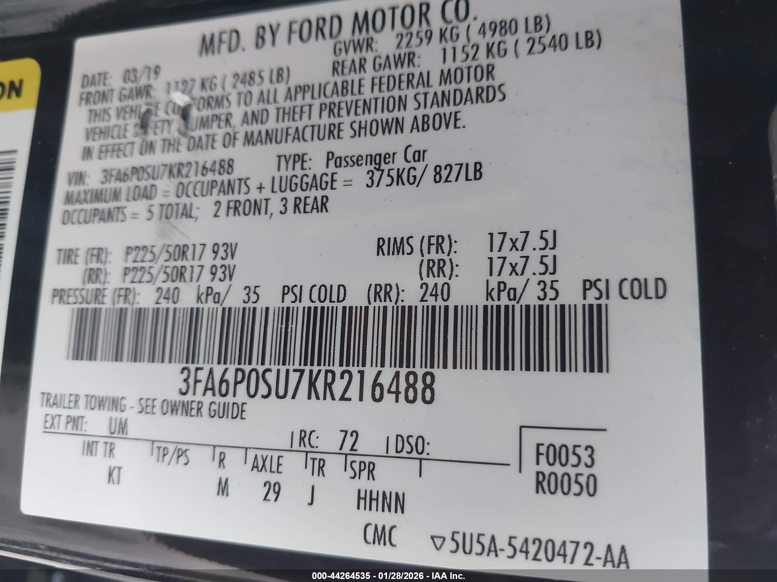 FORD FUSION image 9