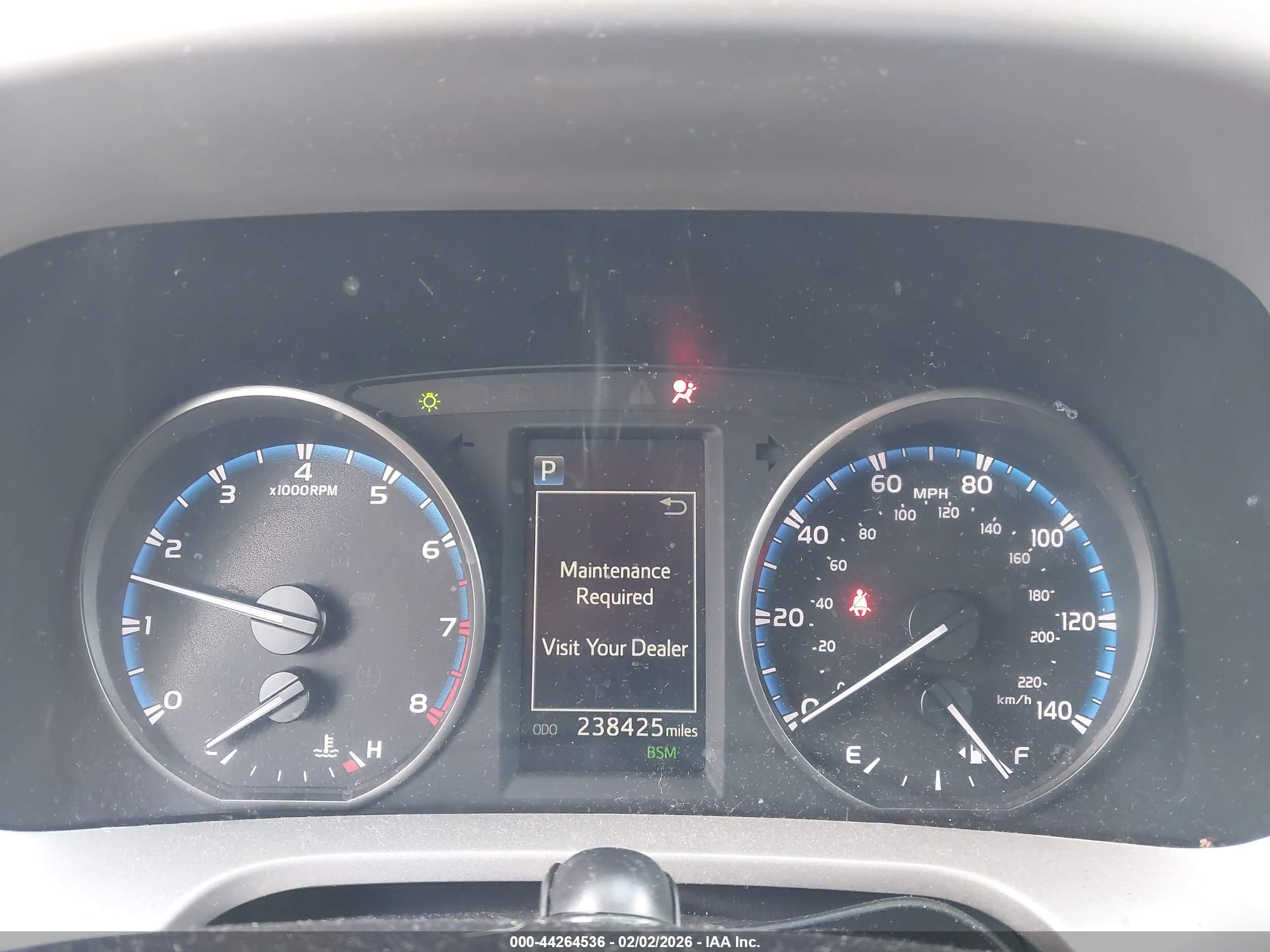 TOYOTA RAV4 image 7