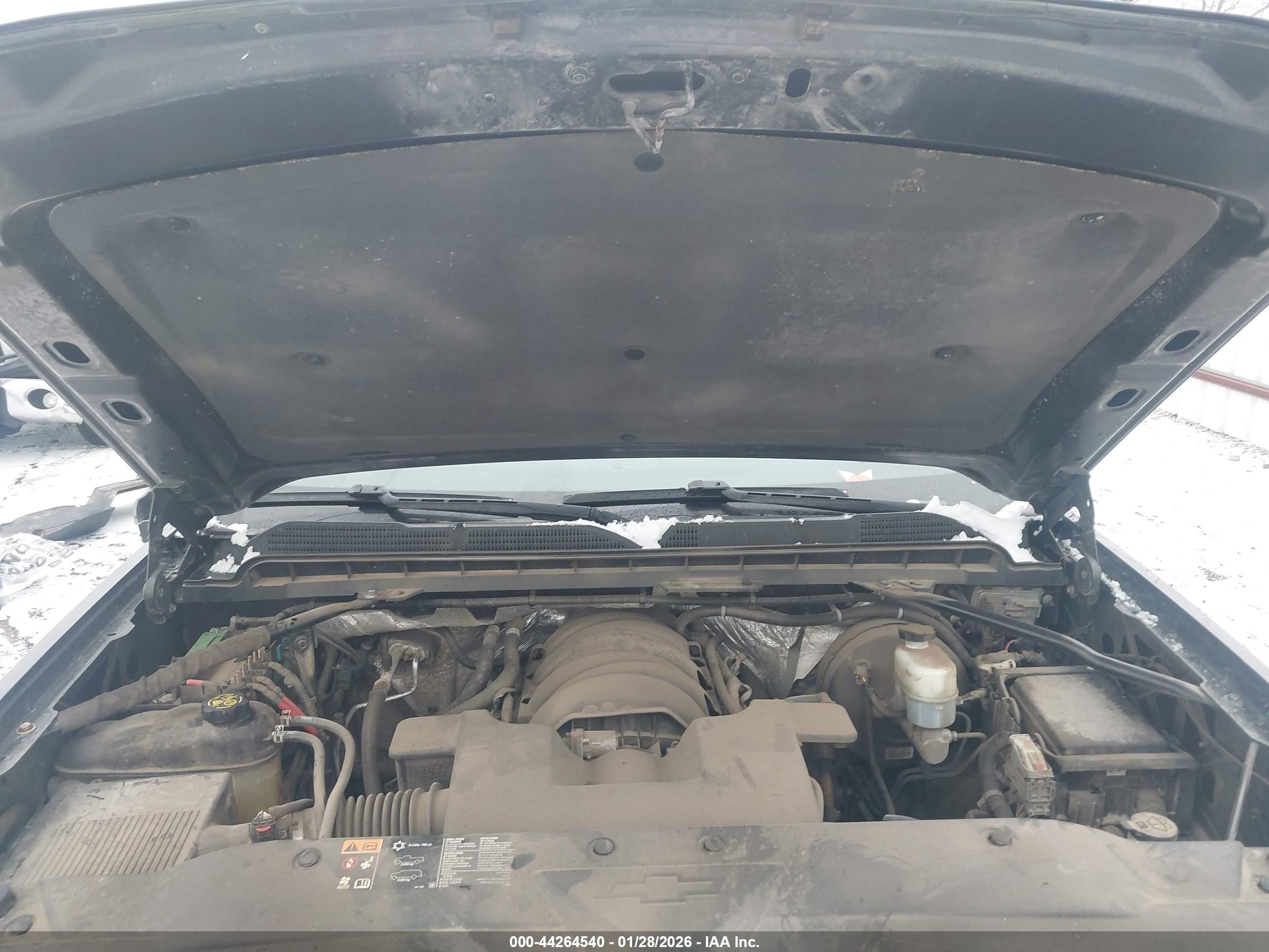 CHEVROLET SILVERADO image 10