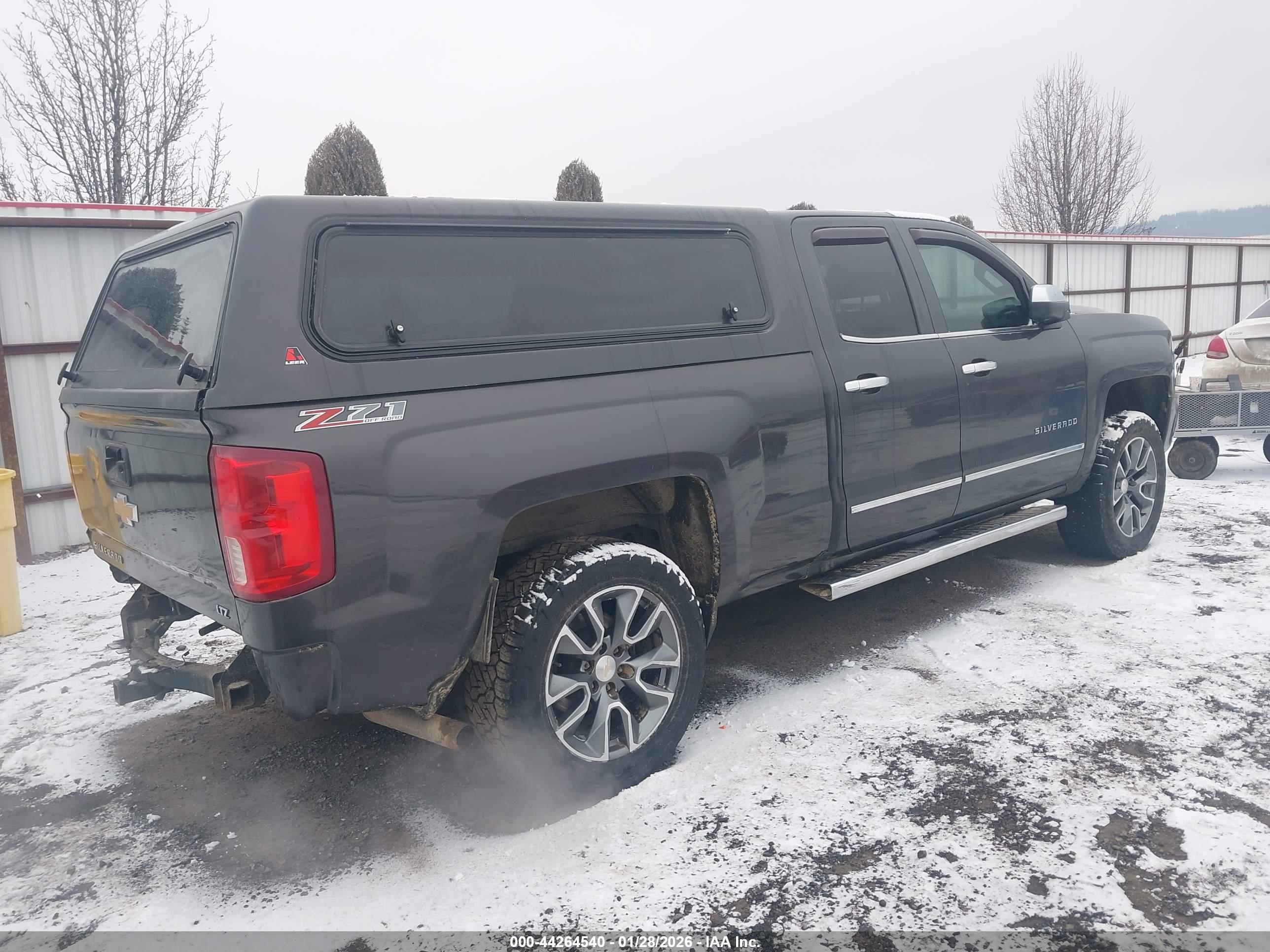 CHEVROLET SILVERADO image 4