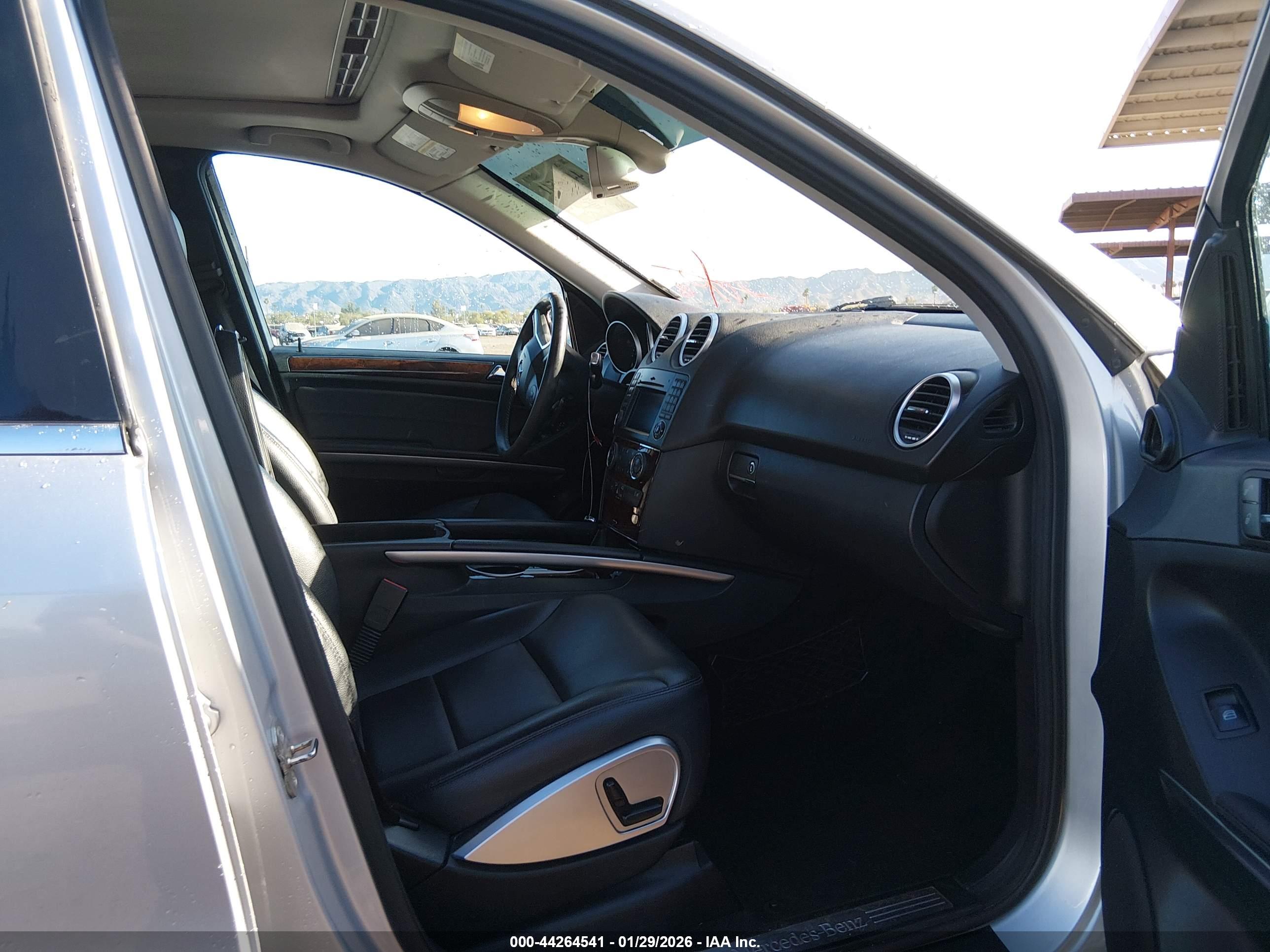 MERCEDES-BENZ ML image 5
