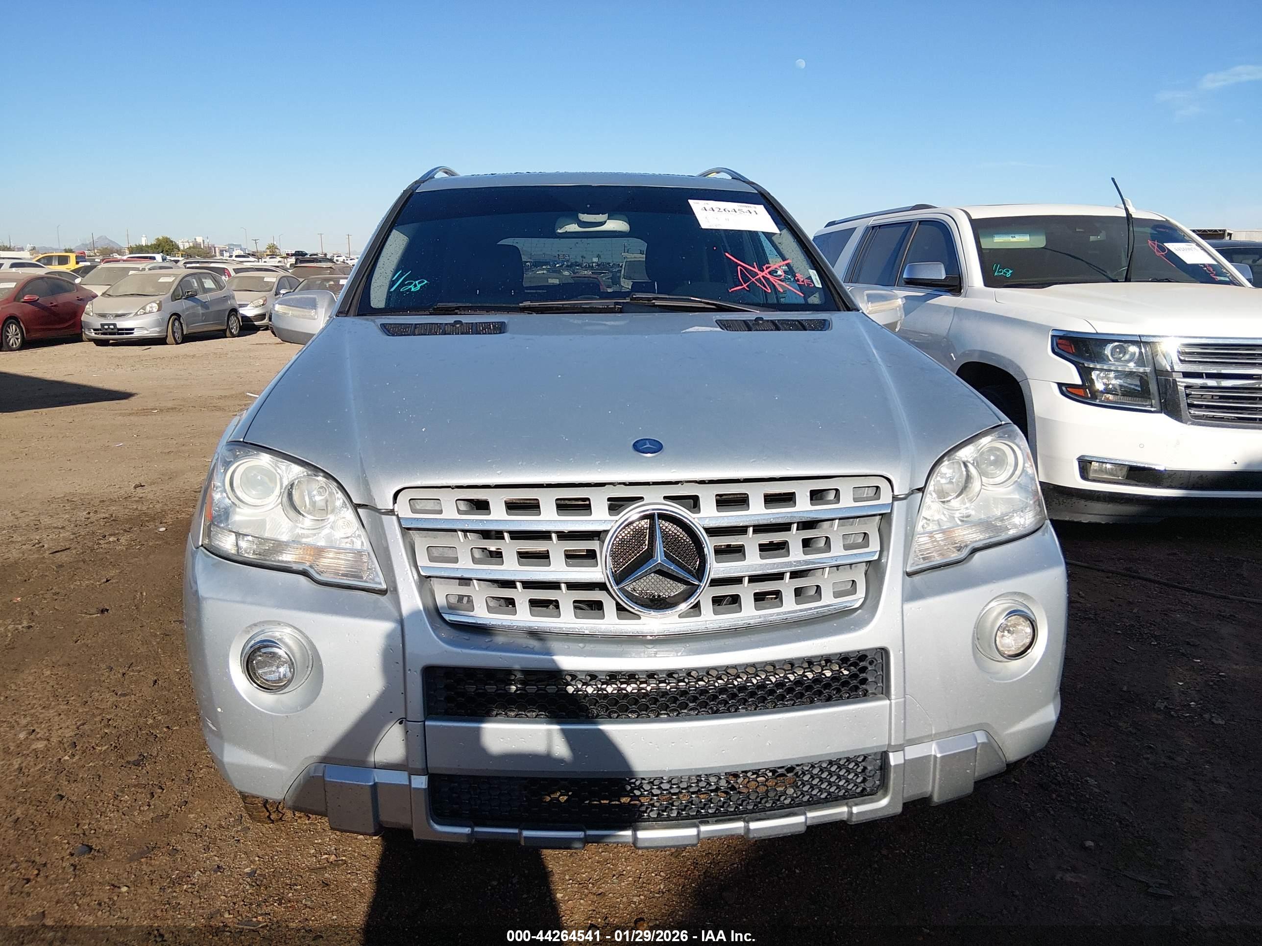 MERCEDES-BENZ ML image 6