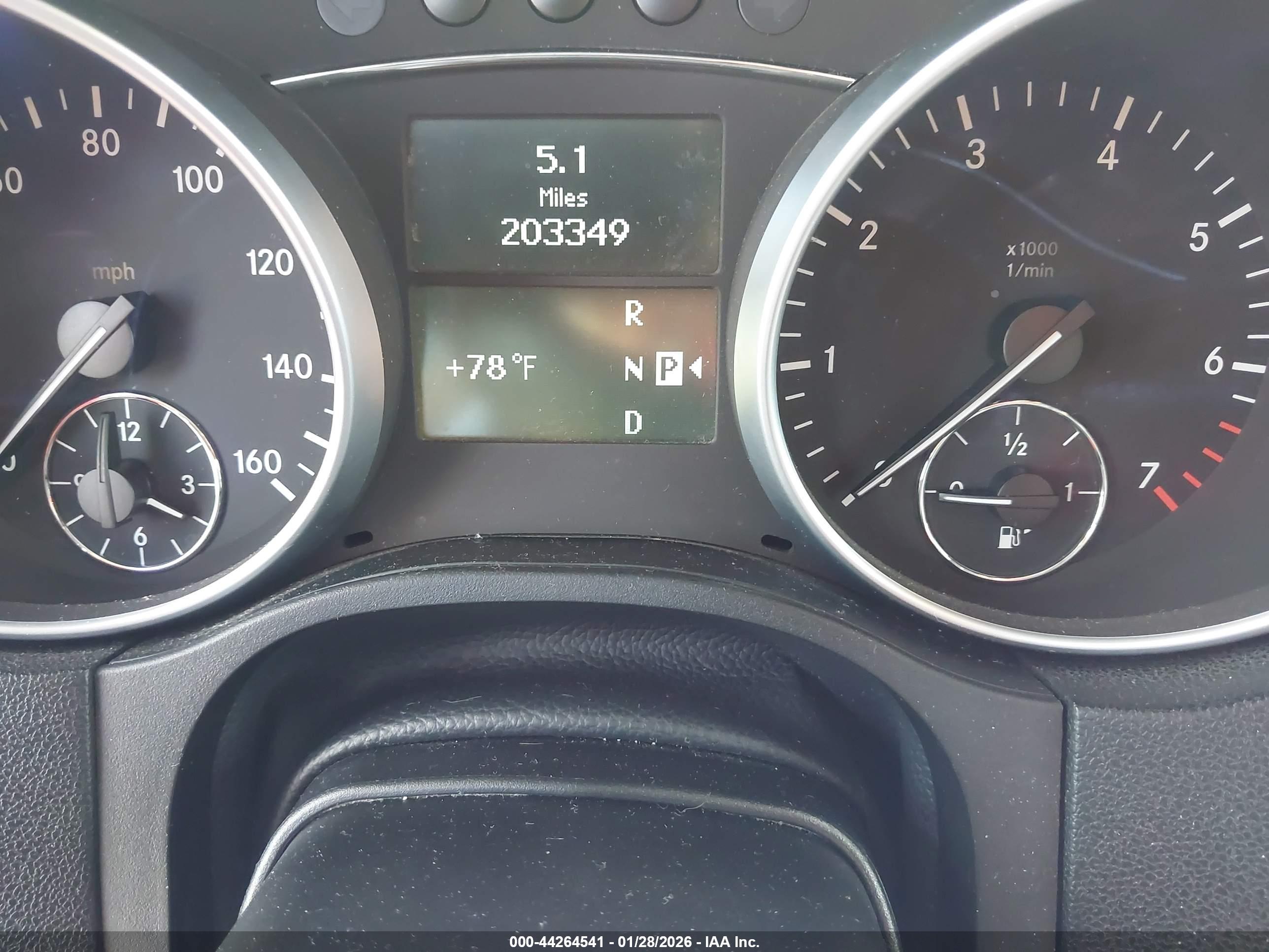 MERCEDES-BENZ ML image 7