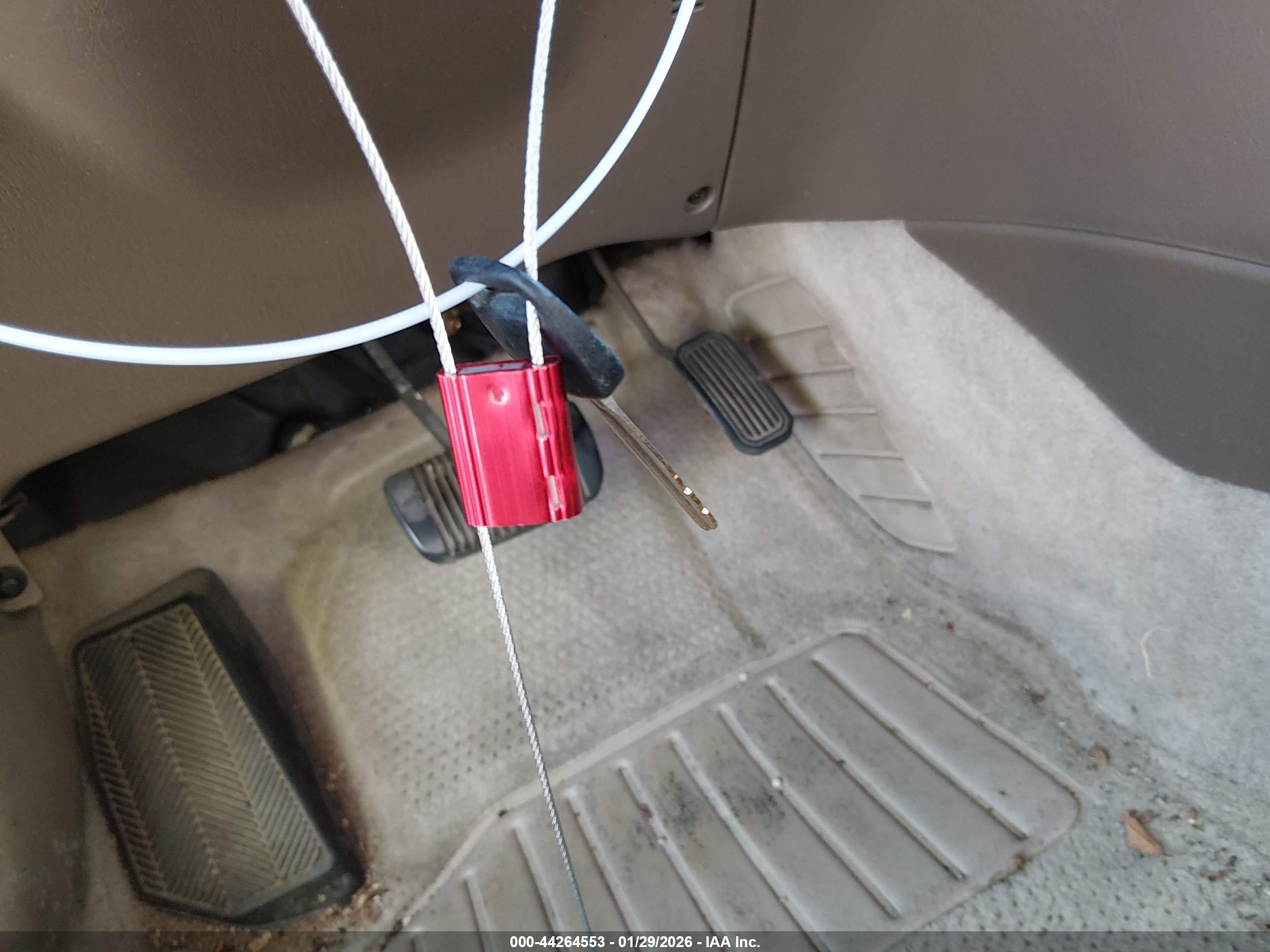 TOYOTA CAMRY image 11