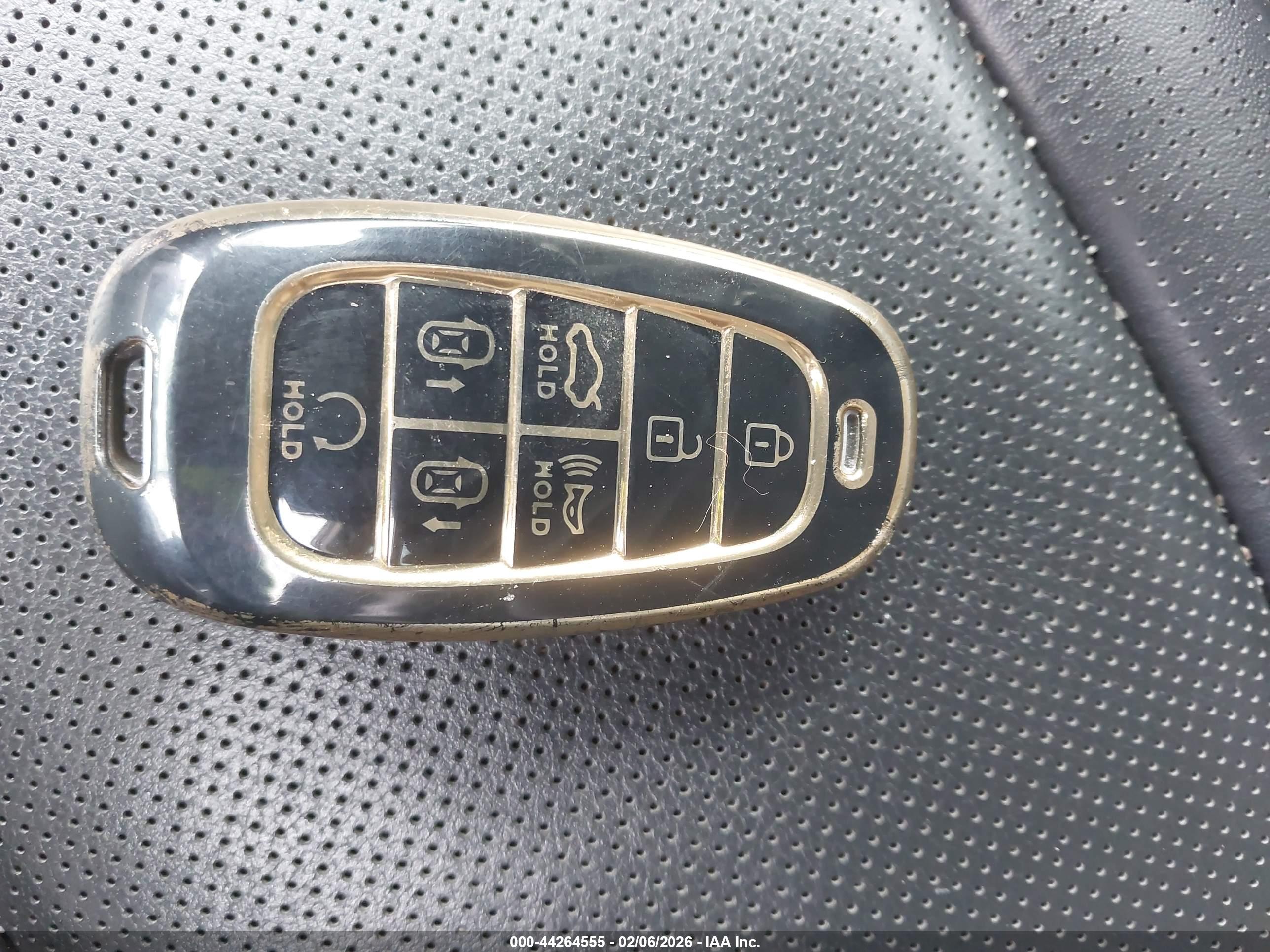 HYUNDAI SONATA image 11