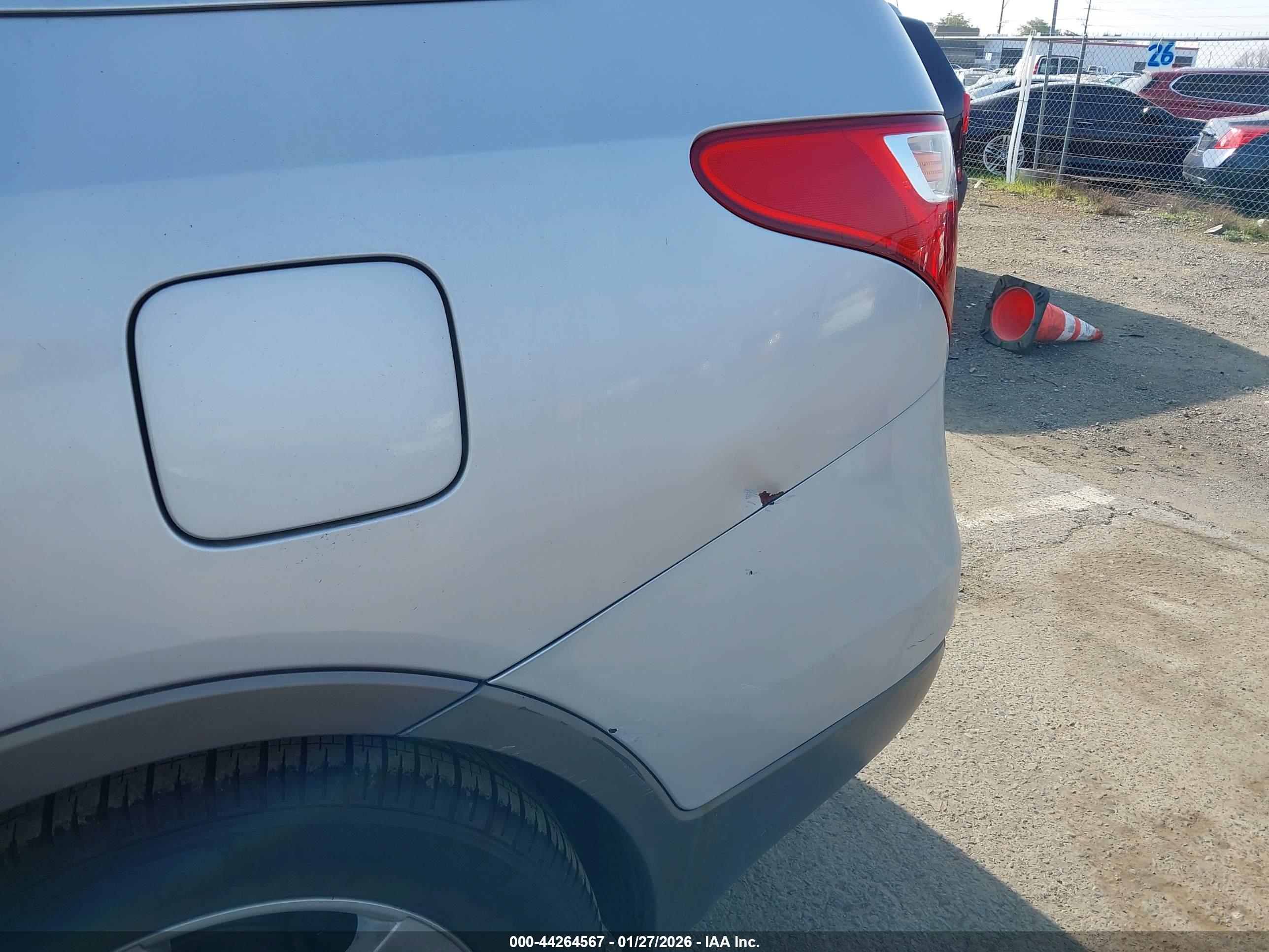 HYUNDAI VERACRUZ image 6
