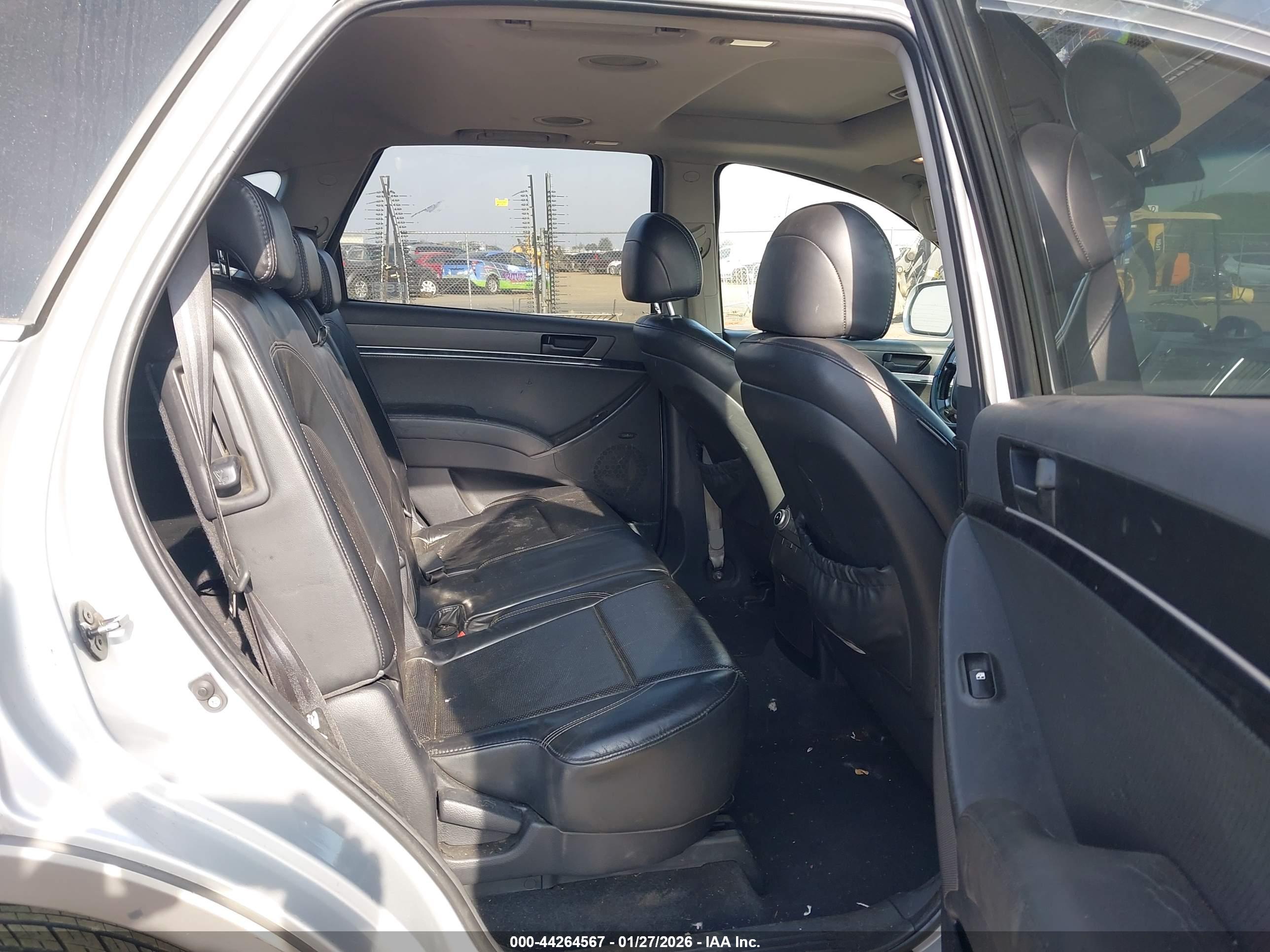HYUNDAI VERACRUZ image 8