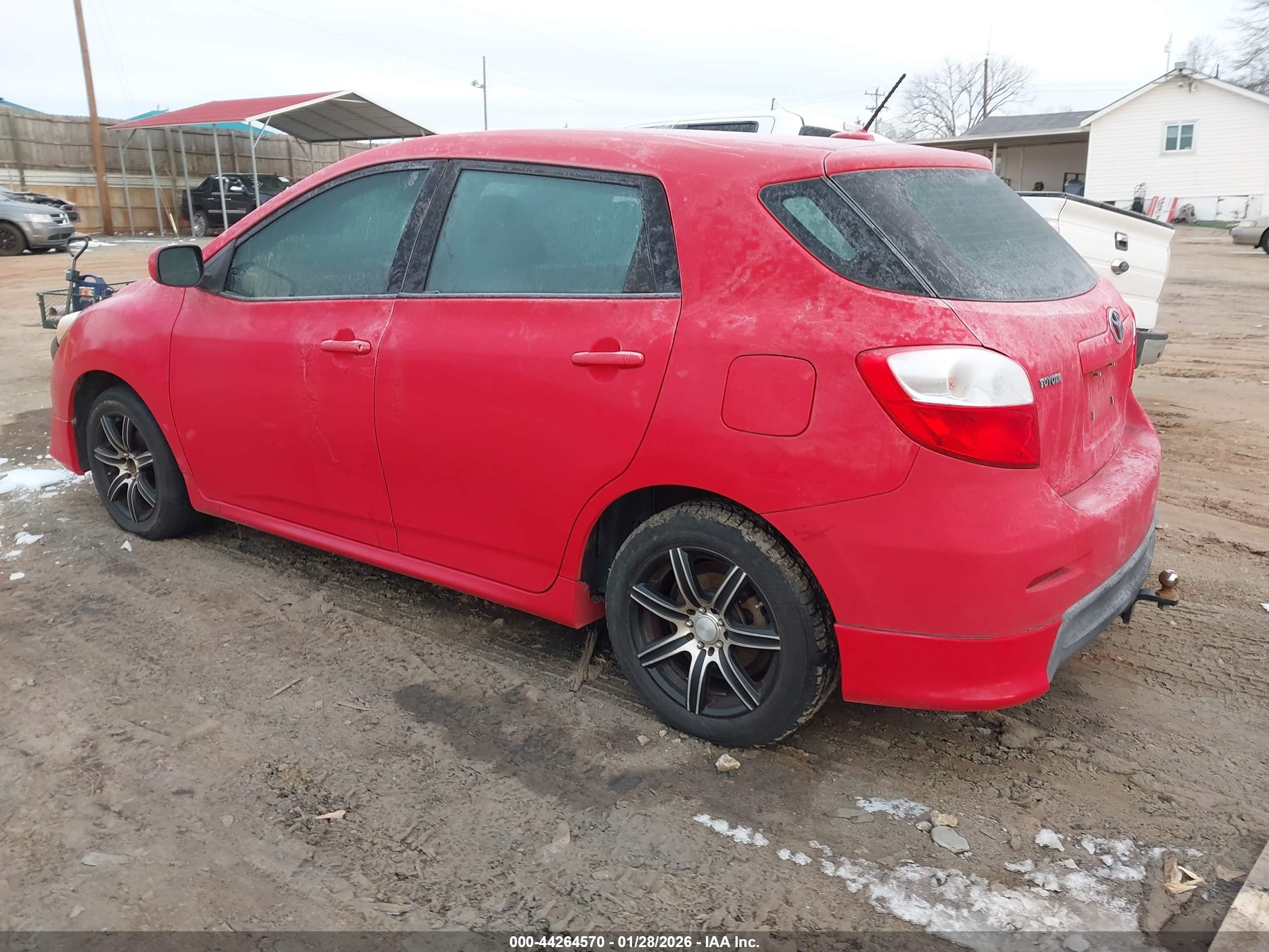 TOYOTA MATRIX image 3