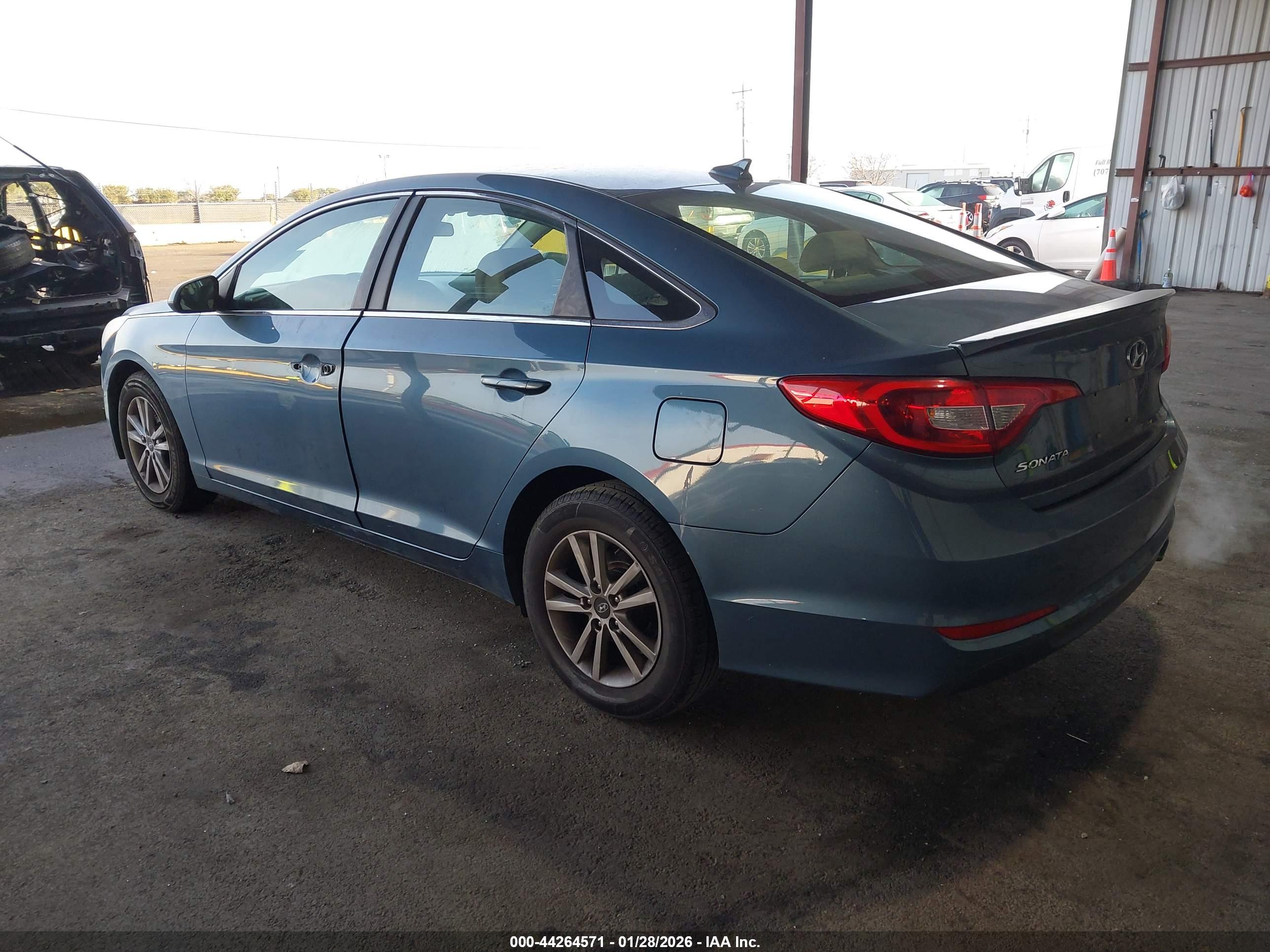 HYUNDAI SONATA image 3