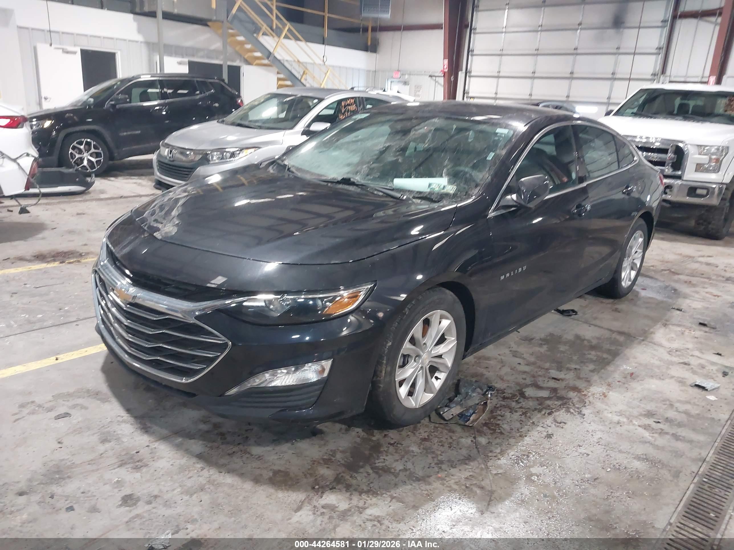 CHEVROLET MALIBU image 2