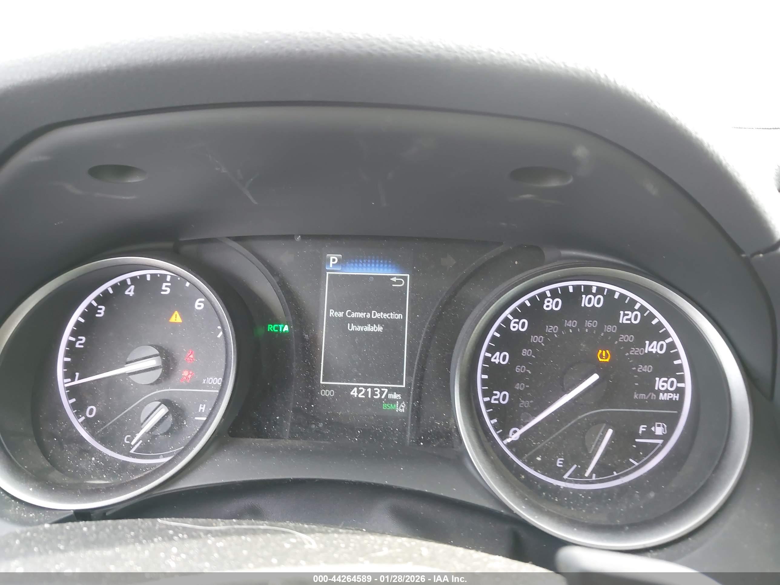 TOYOTA CAMRY image 7