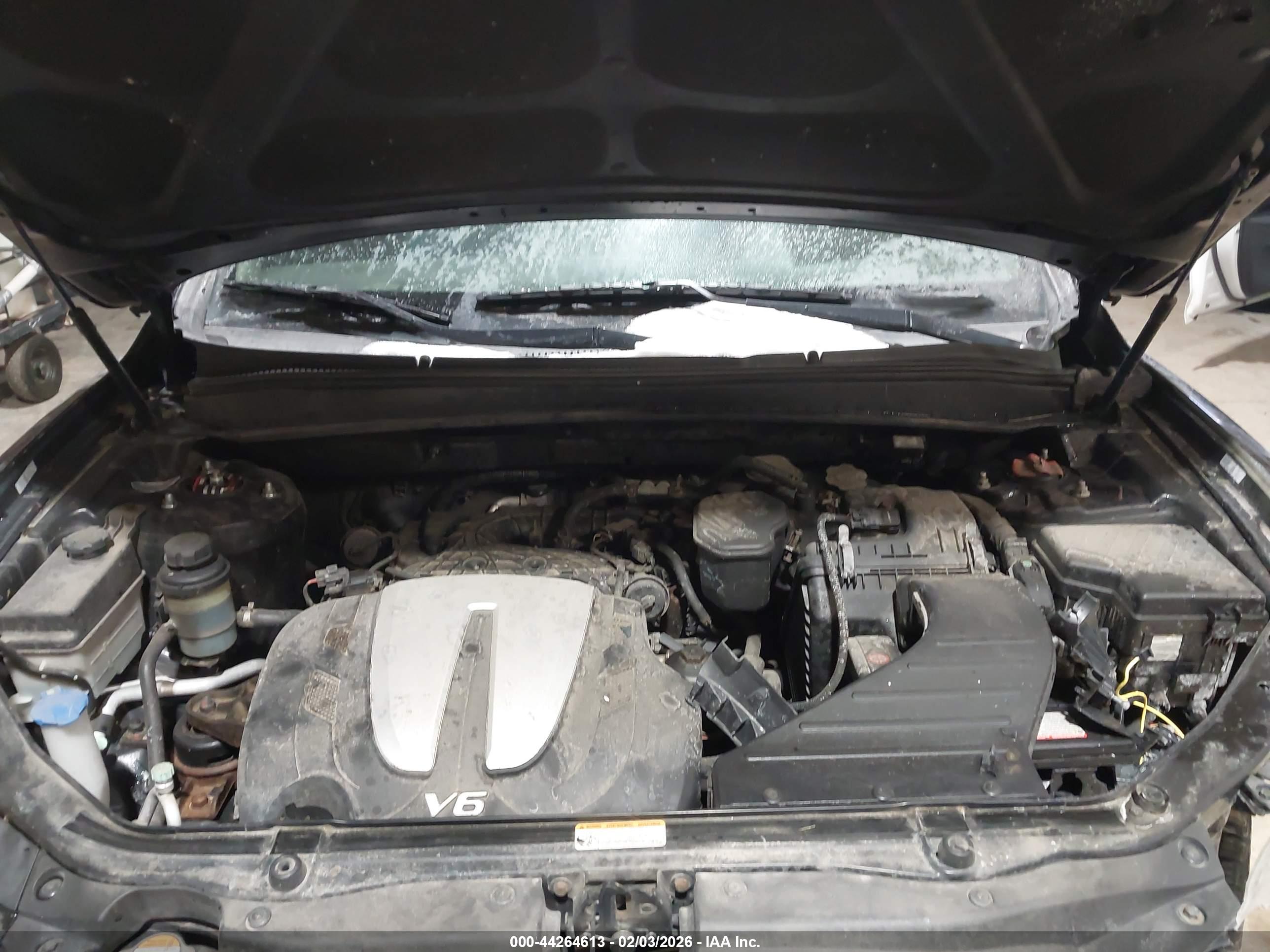 HYUNDAI SANTA image 10