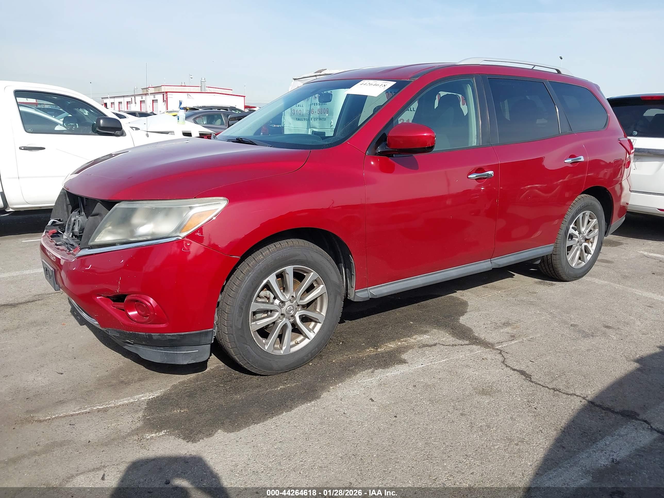 NISSAN PATHFINDER image 2