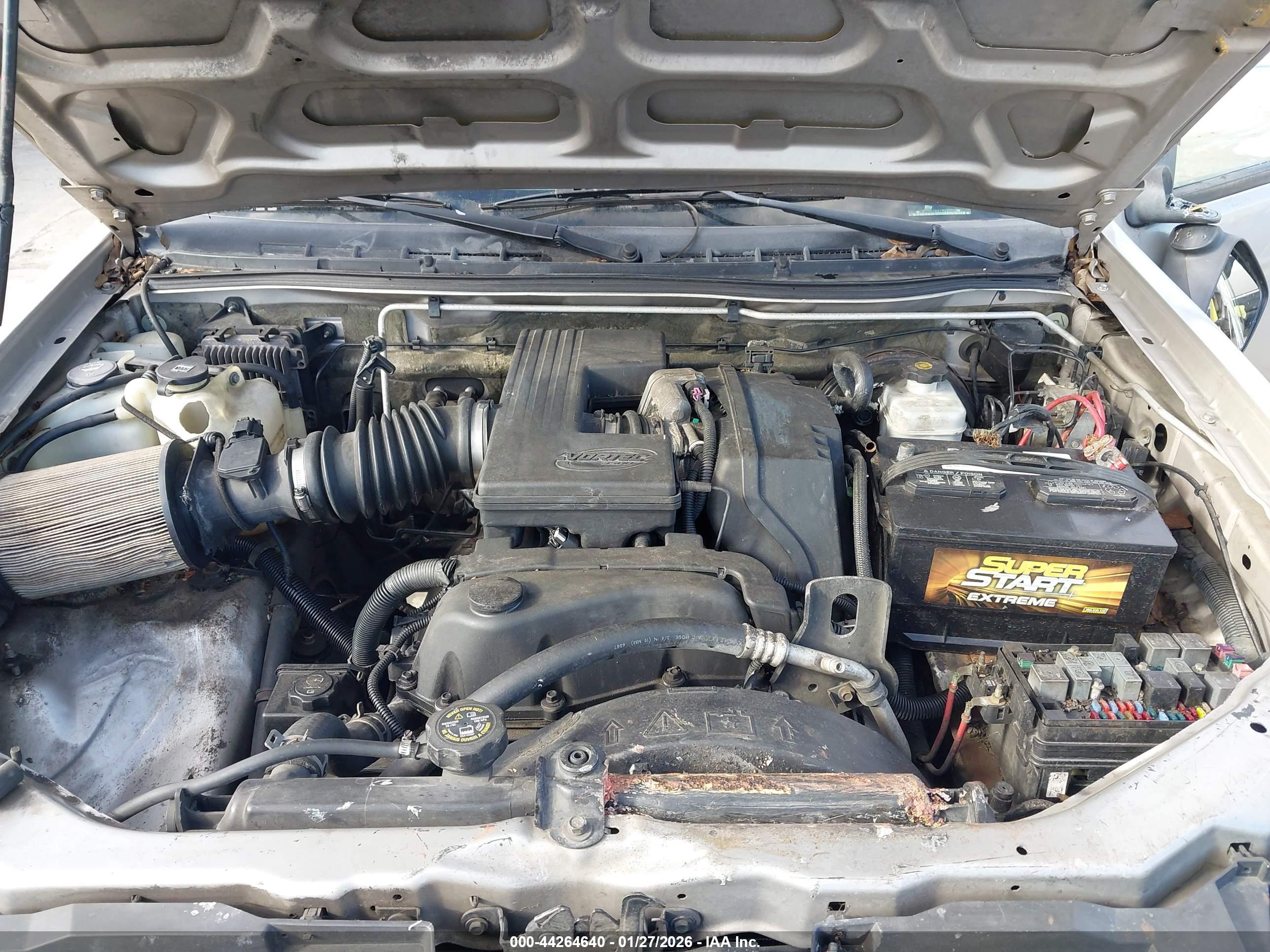 CHEVROLET COLORADO image 10
