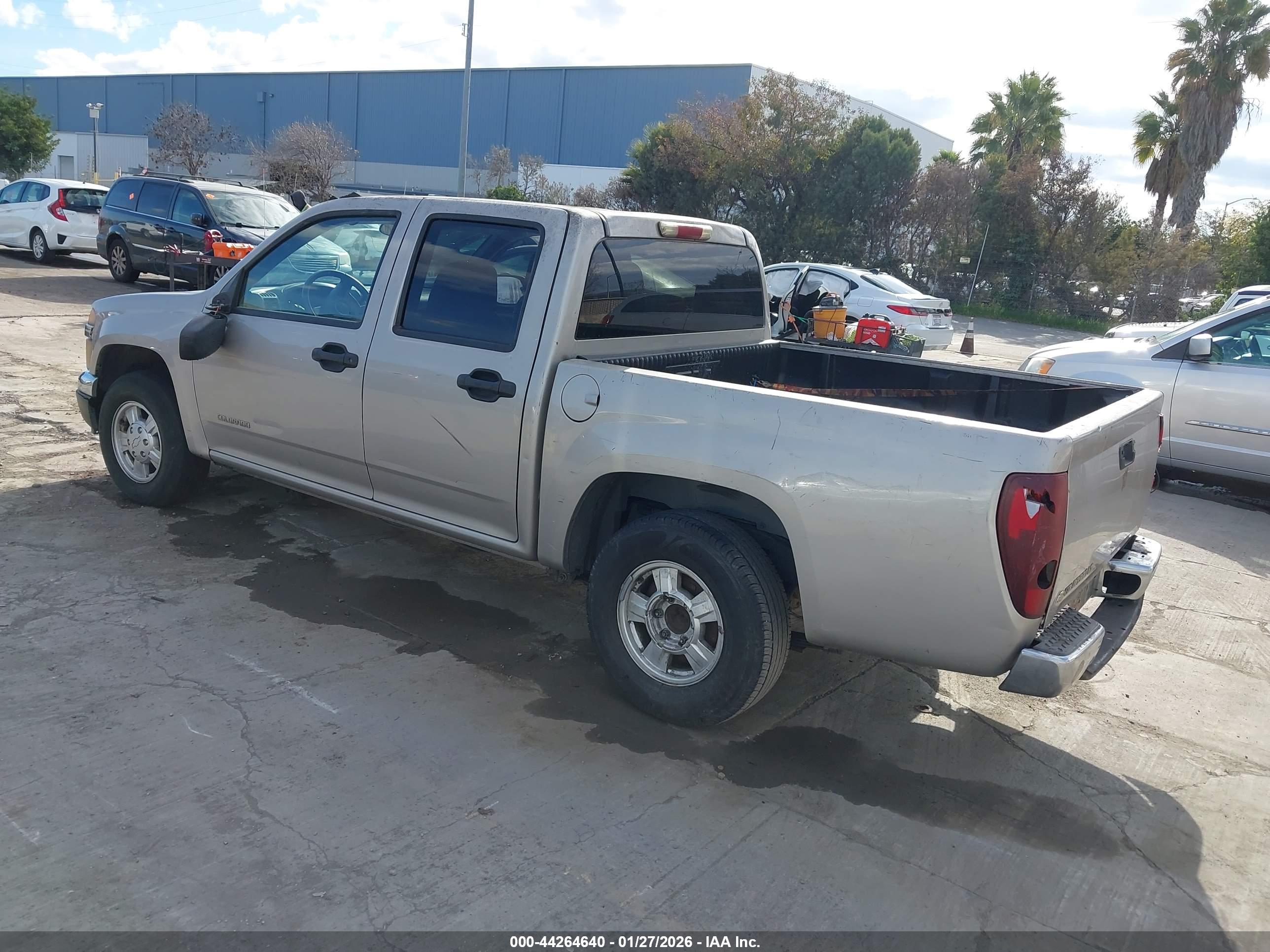 CHEVROLET COLORADO image 3