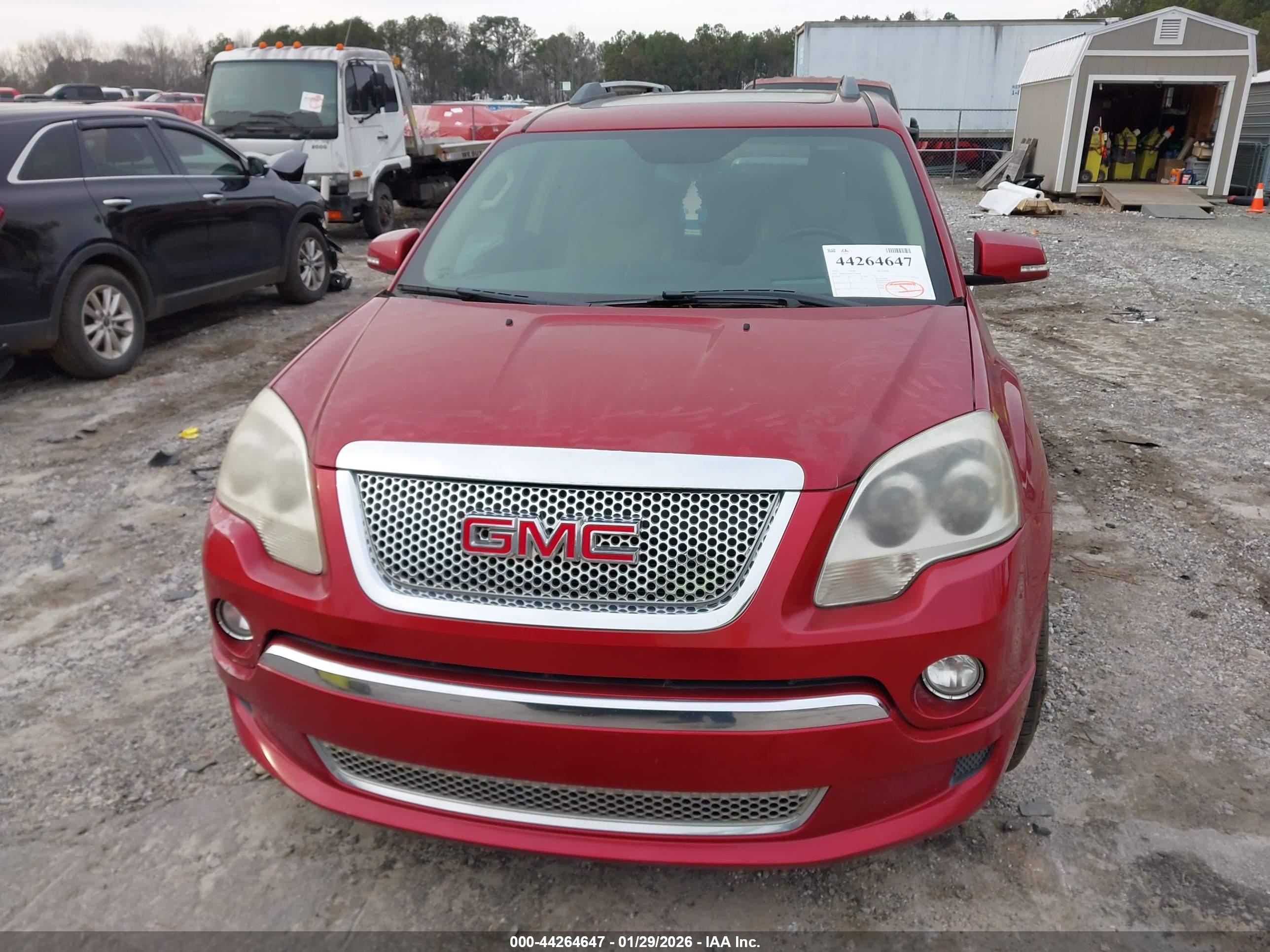 GMC ACADIA image 6
