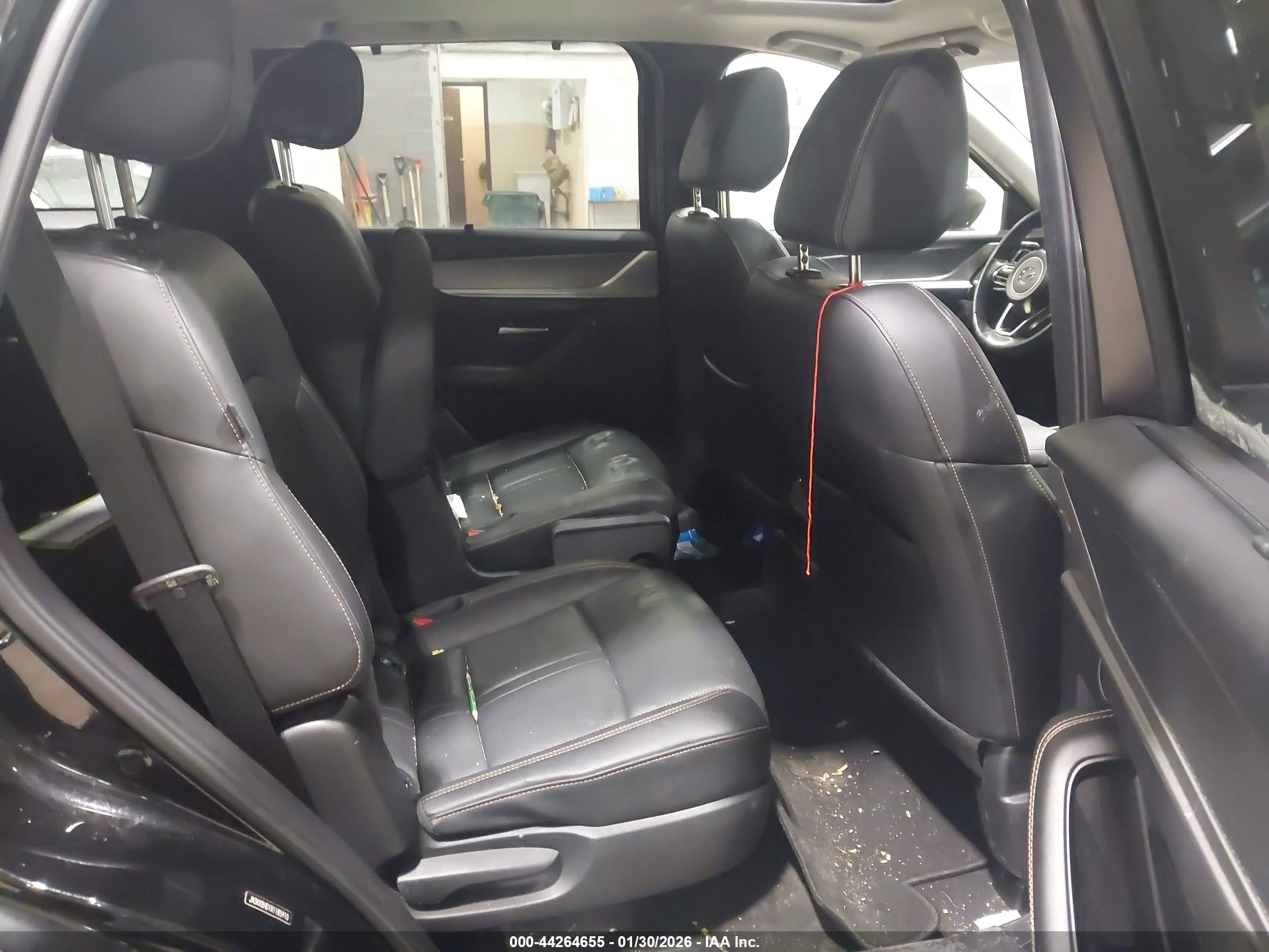 MAZDA CX-90 image 8