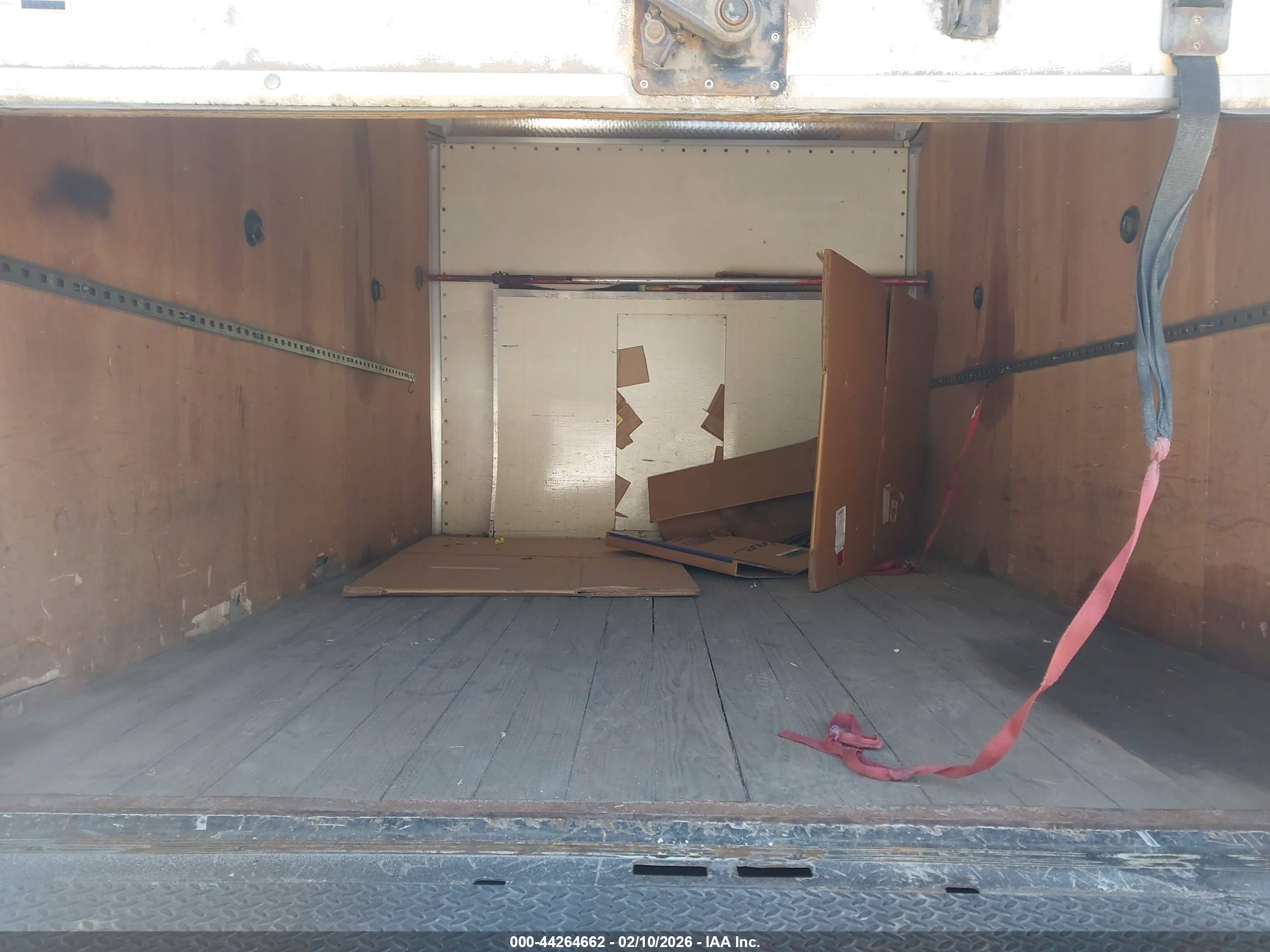 FORD E-350 image 8