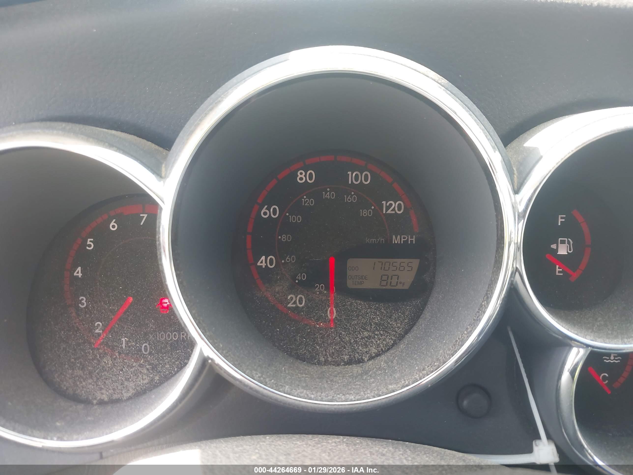 TOYOTA MATRIX image 7