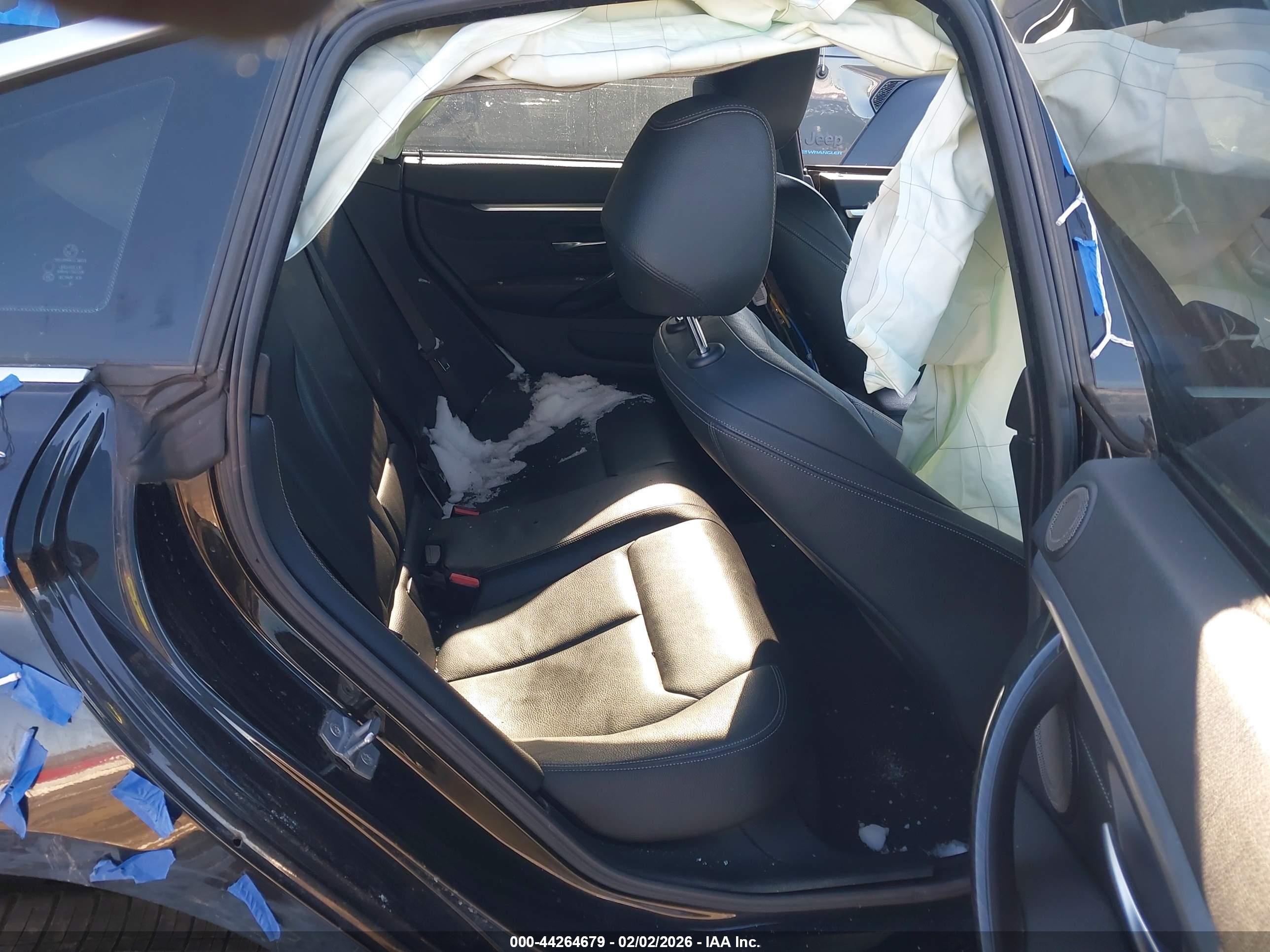BMW 440I image 8