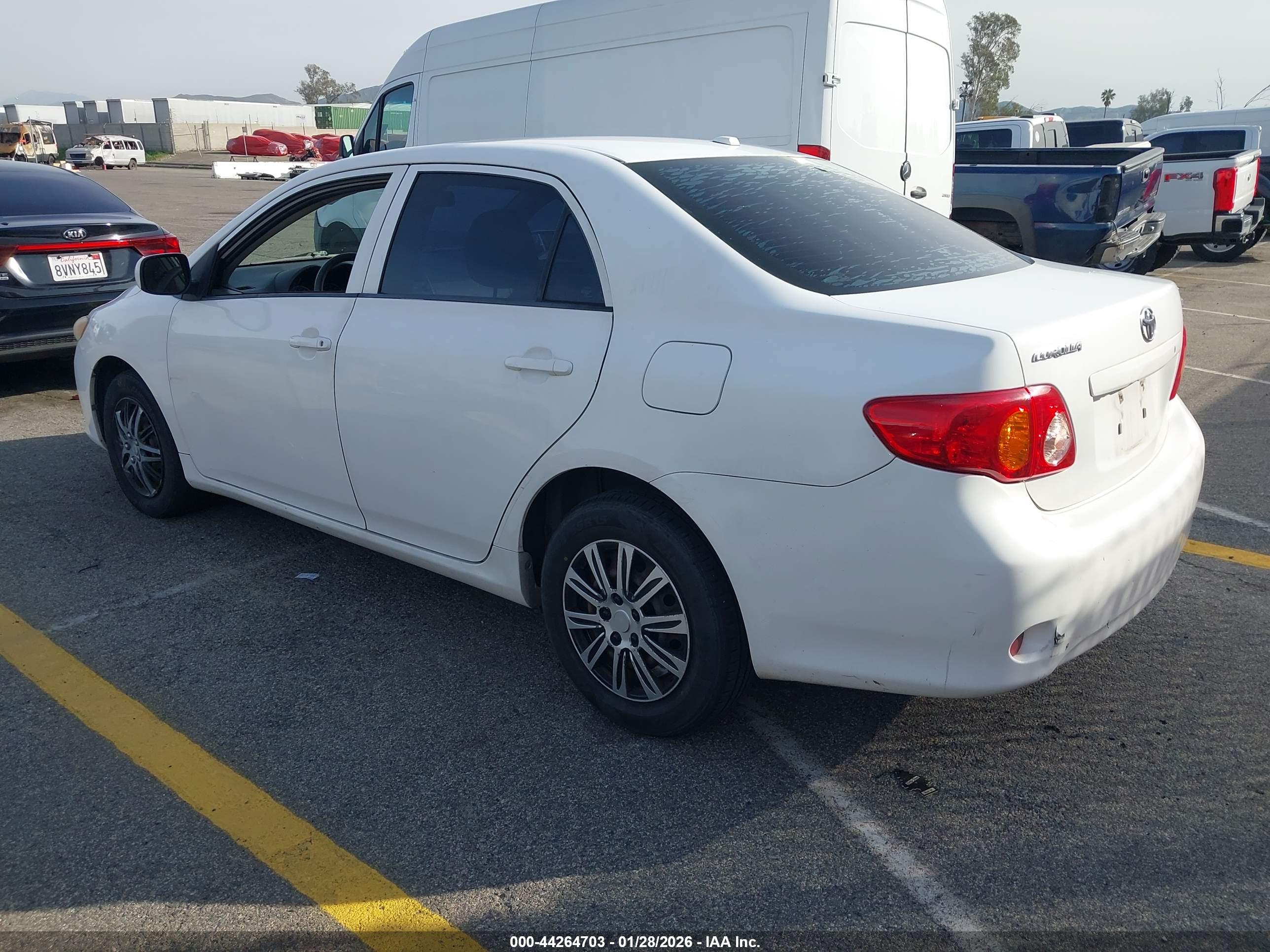 TOYOTA COROLLA image 3