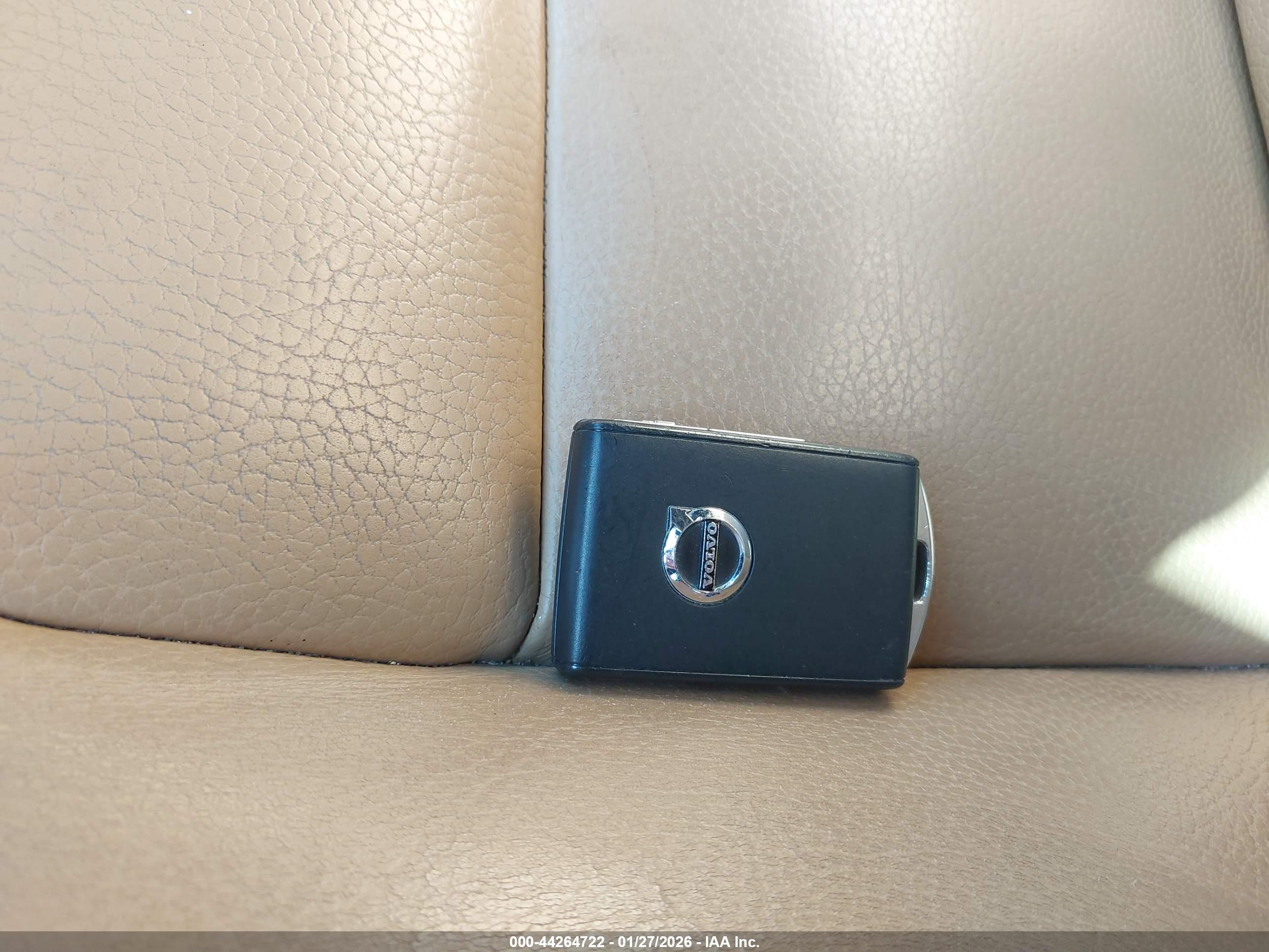 VOLVO XC90 image 11