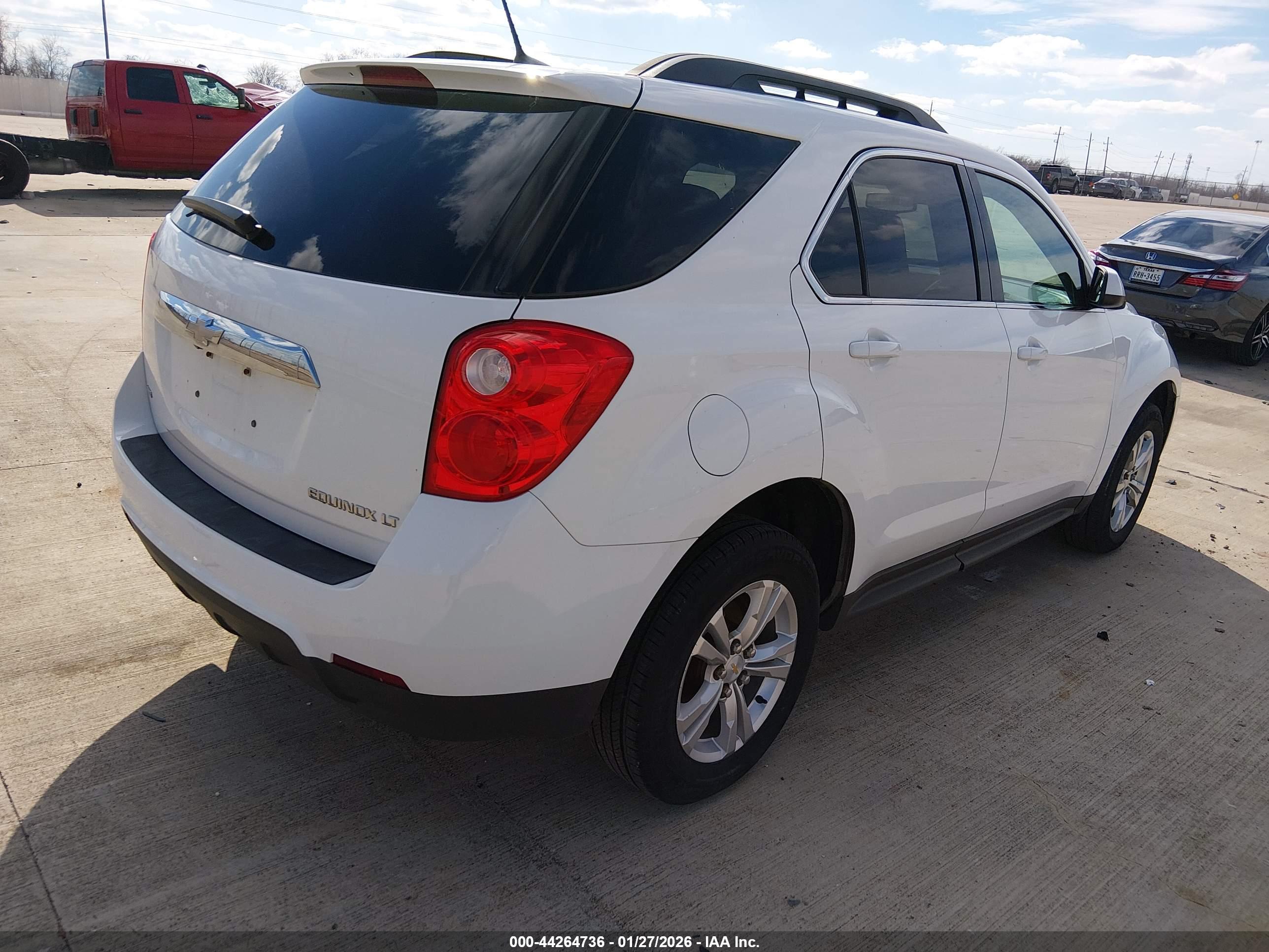 CHEVROLET EQUINOX image 4