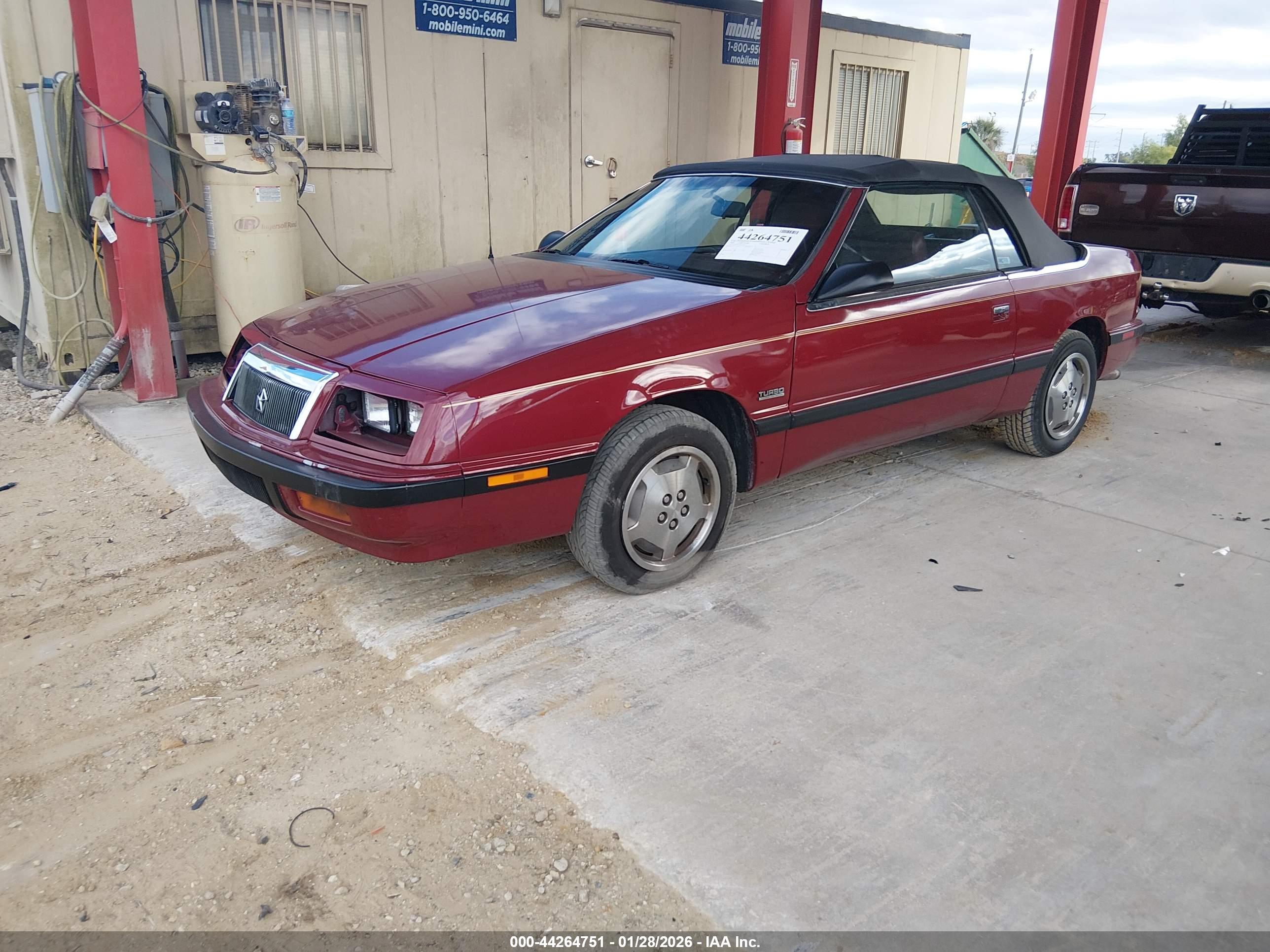 CHRYSLER LEBARON image 2