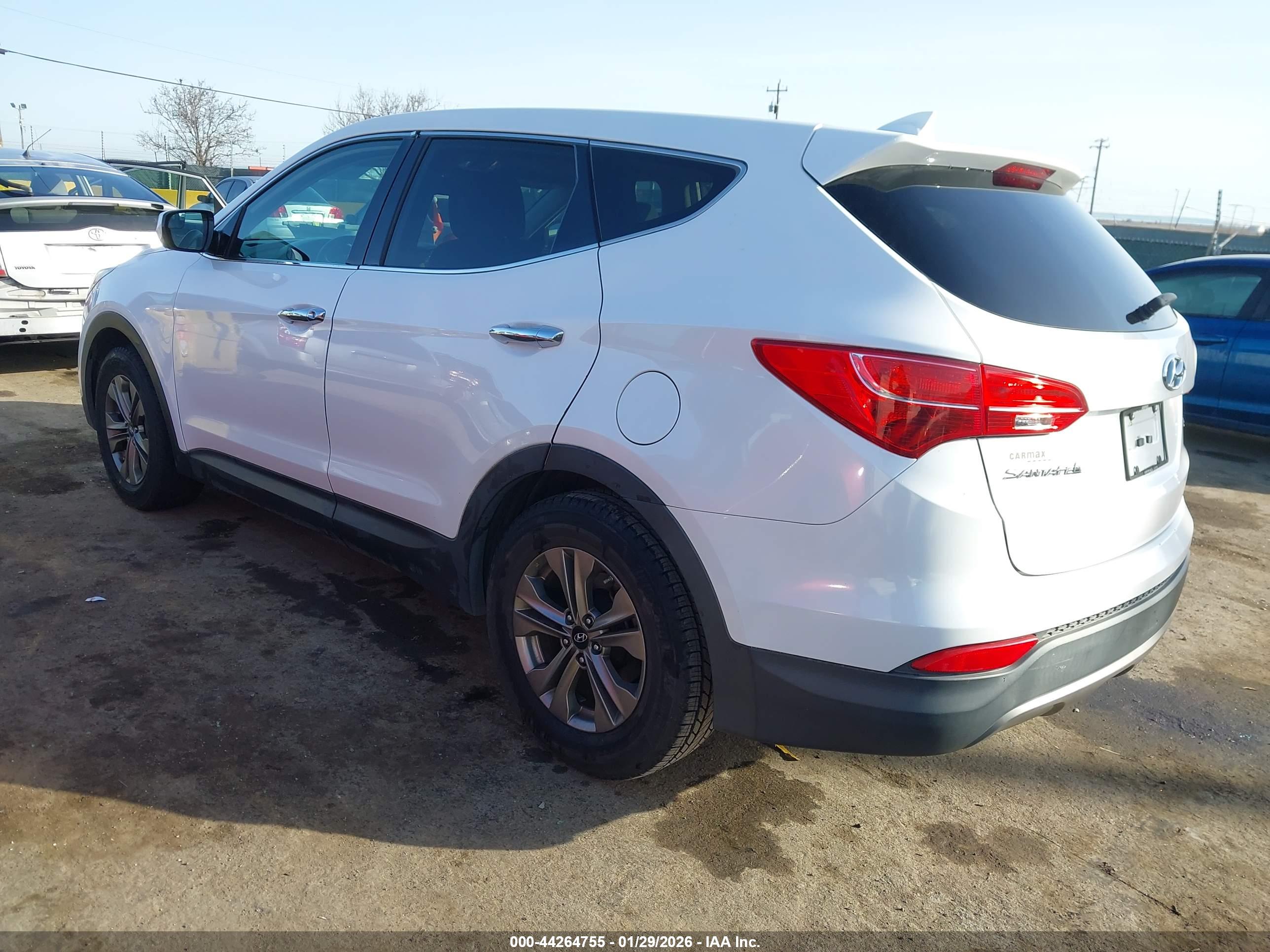 HYUNDAI SANTA image 3