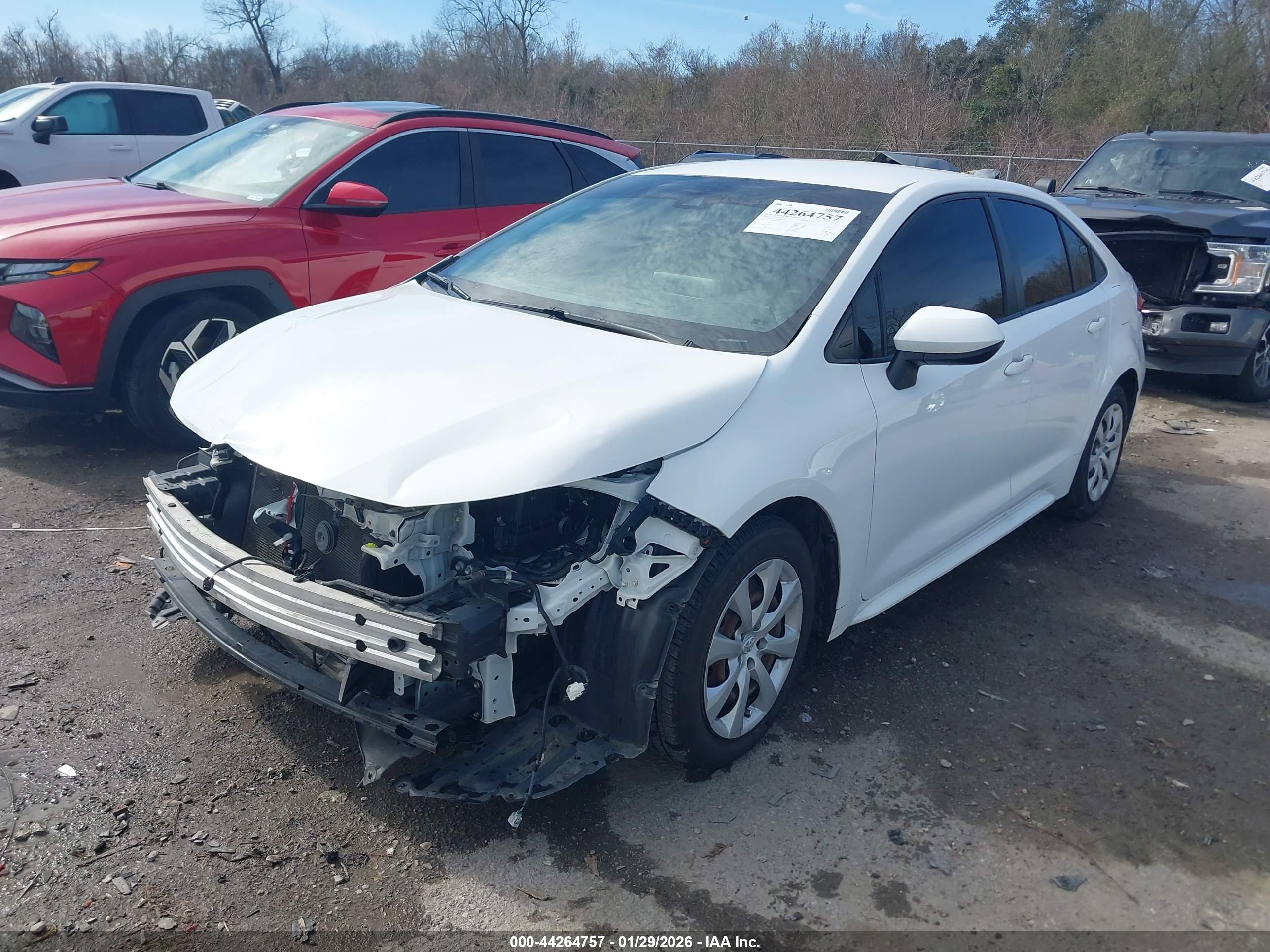 TOYOTA COROLLA image 2