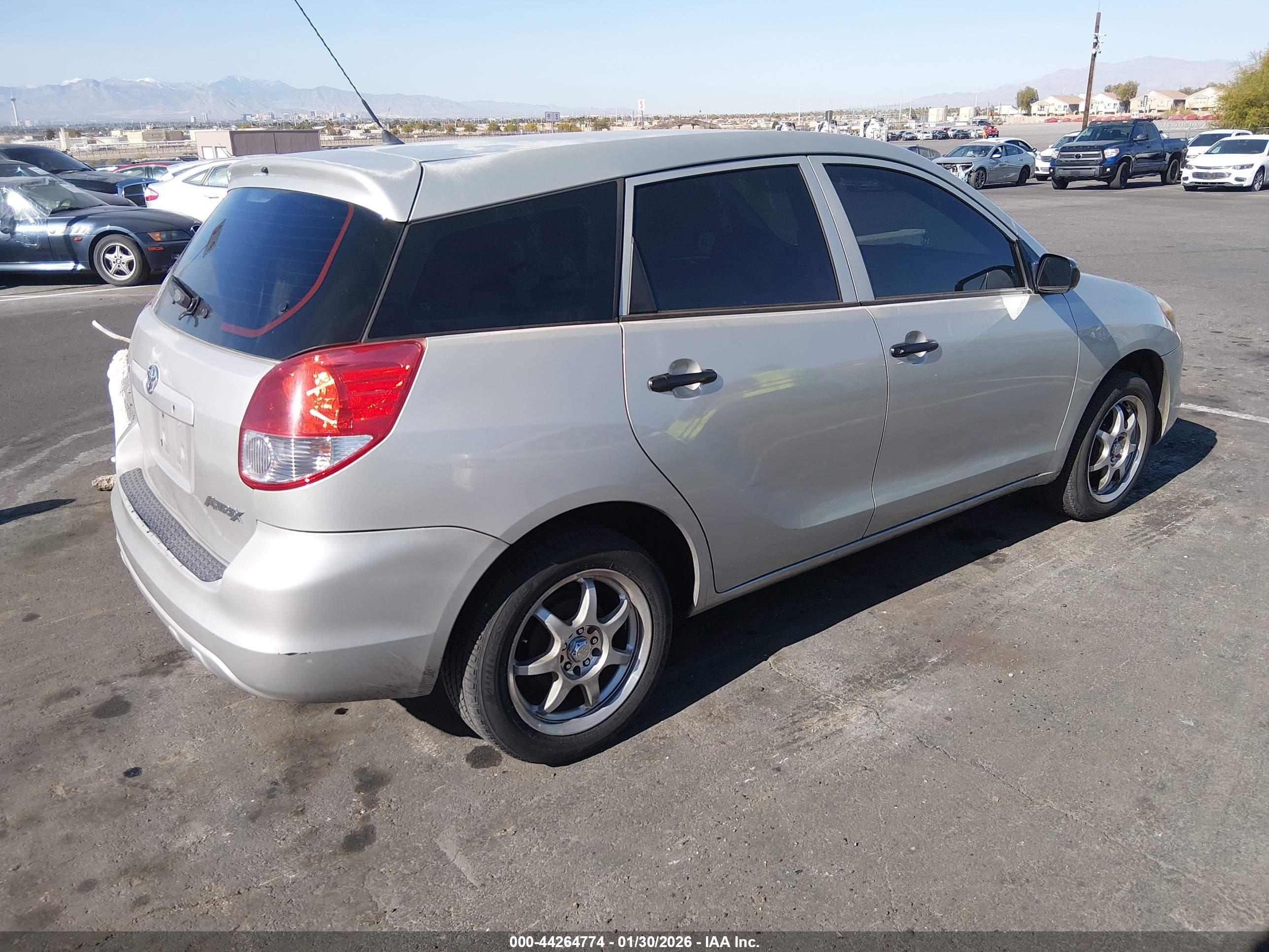 TOYOTA MATRIX image 4