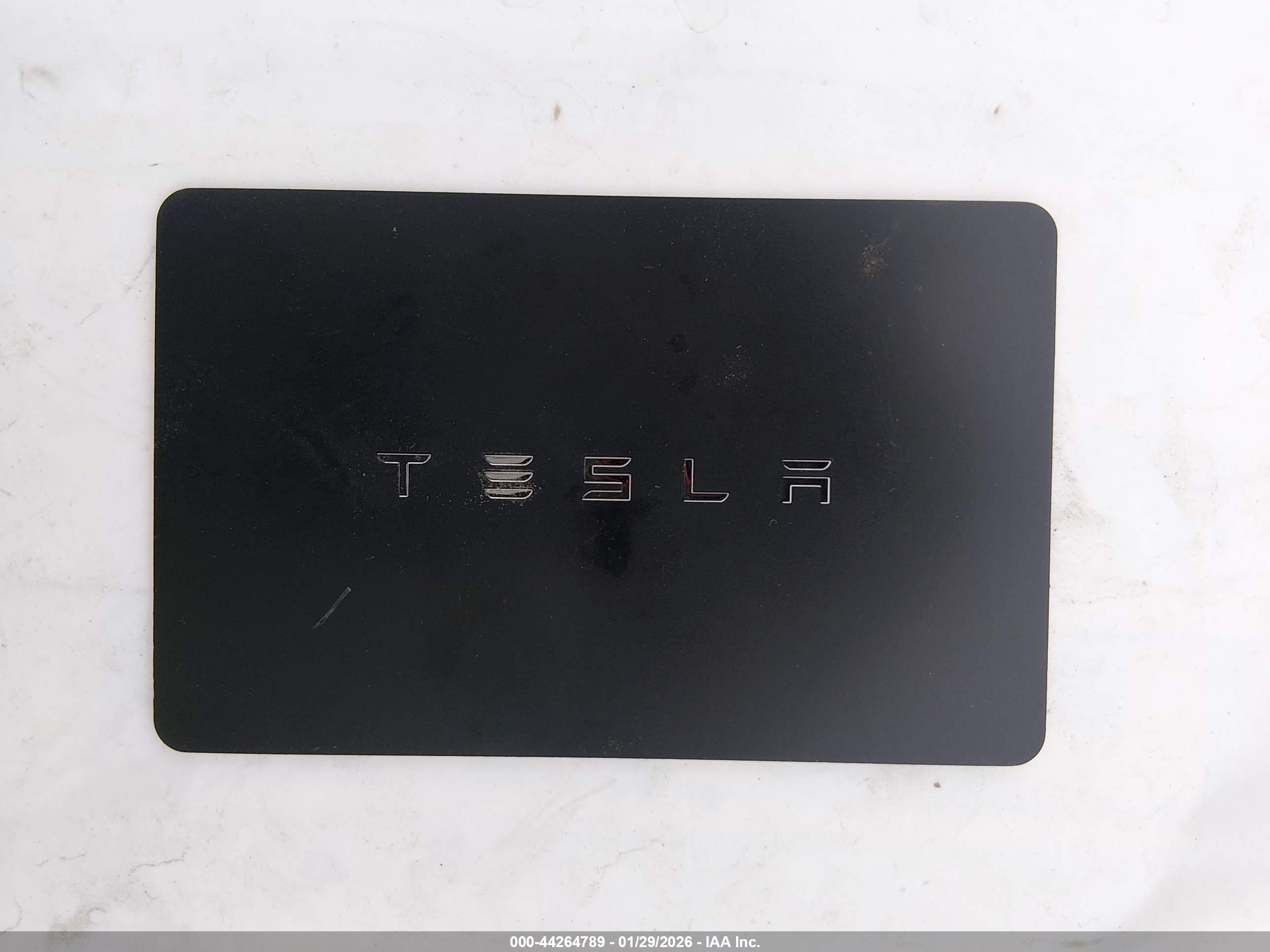 TESLA MODEL image 11