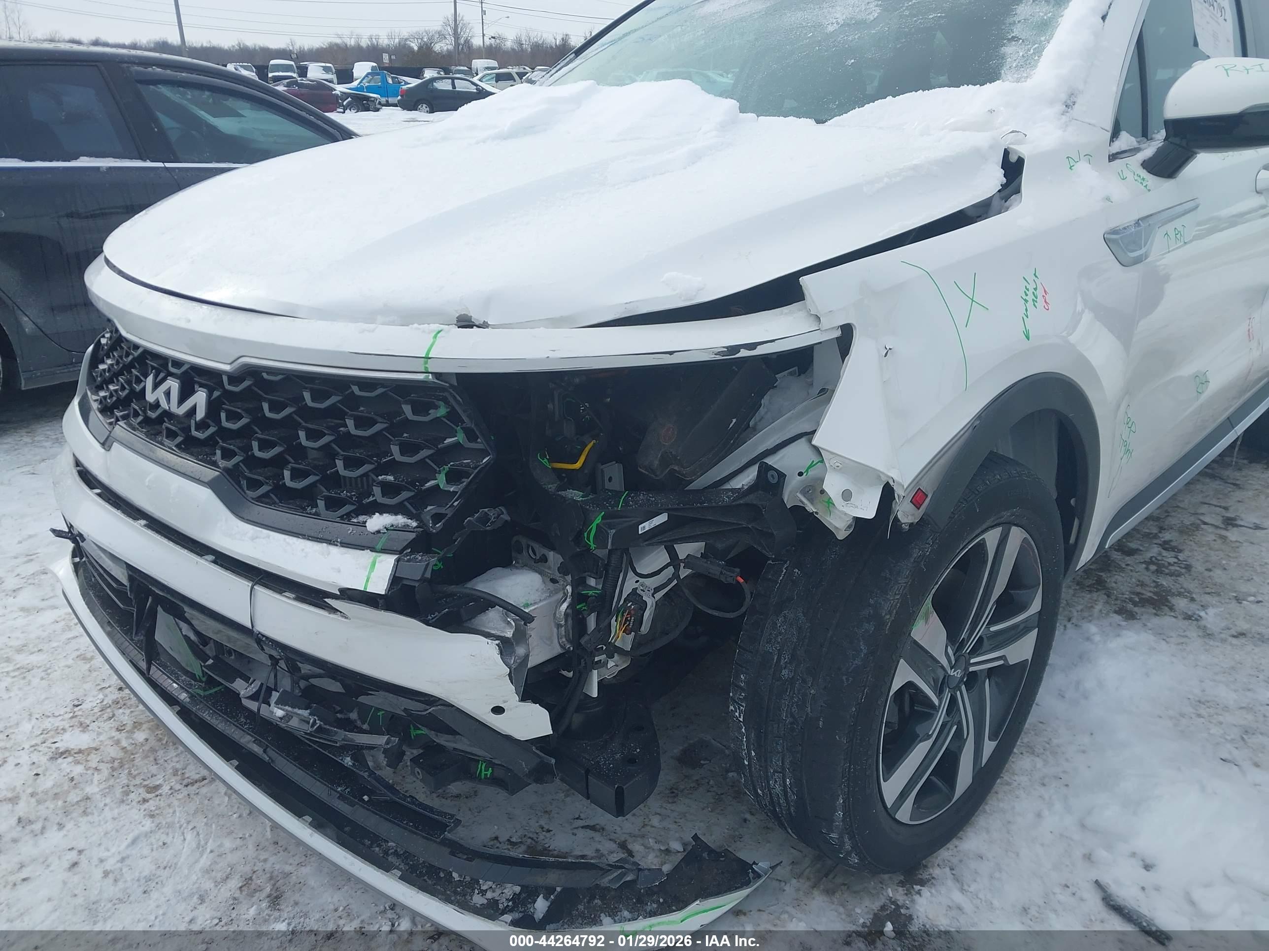 KIA SORENTO image 6