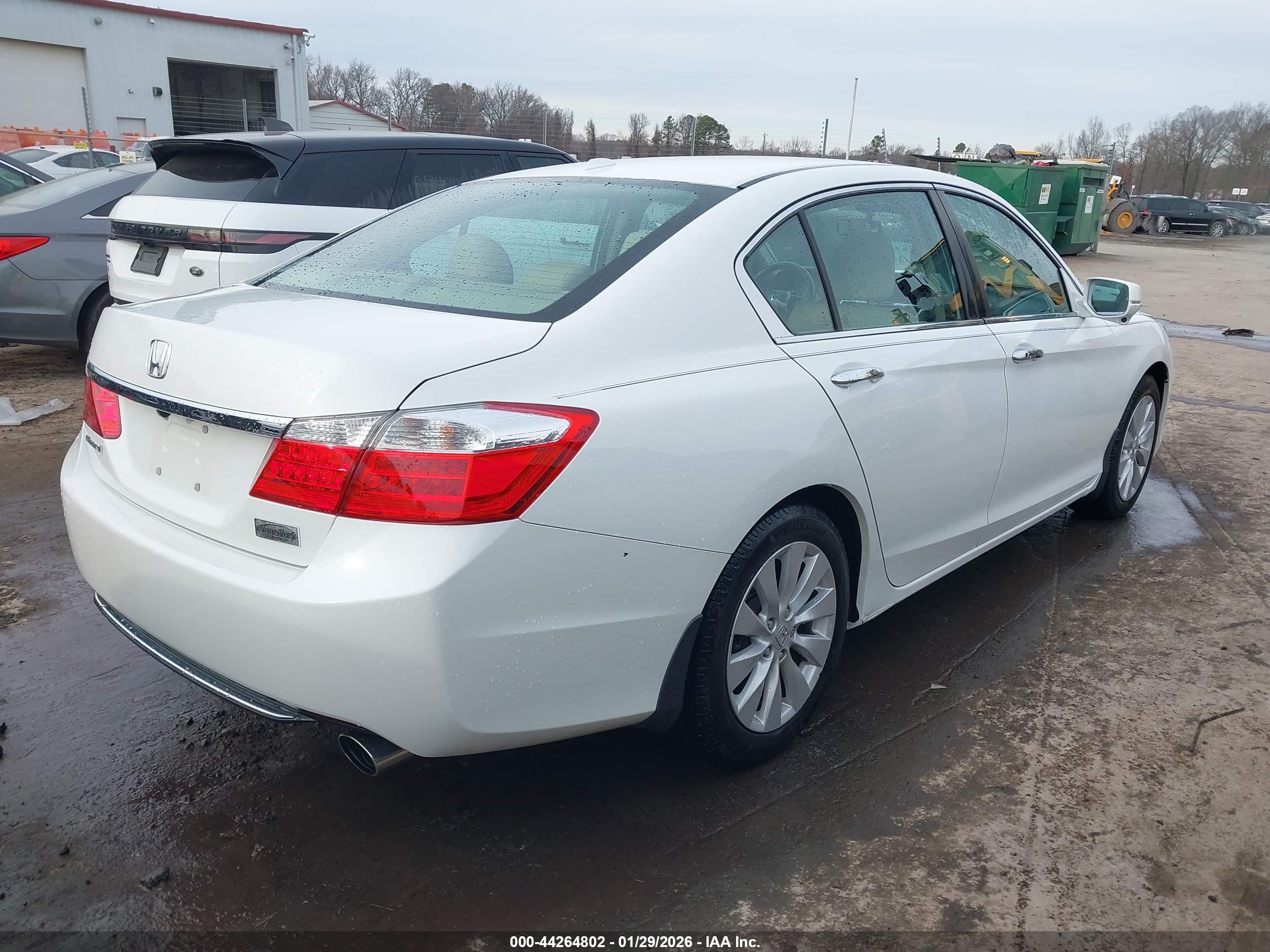 HONDA ACCORD image 4
