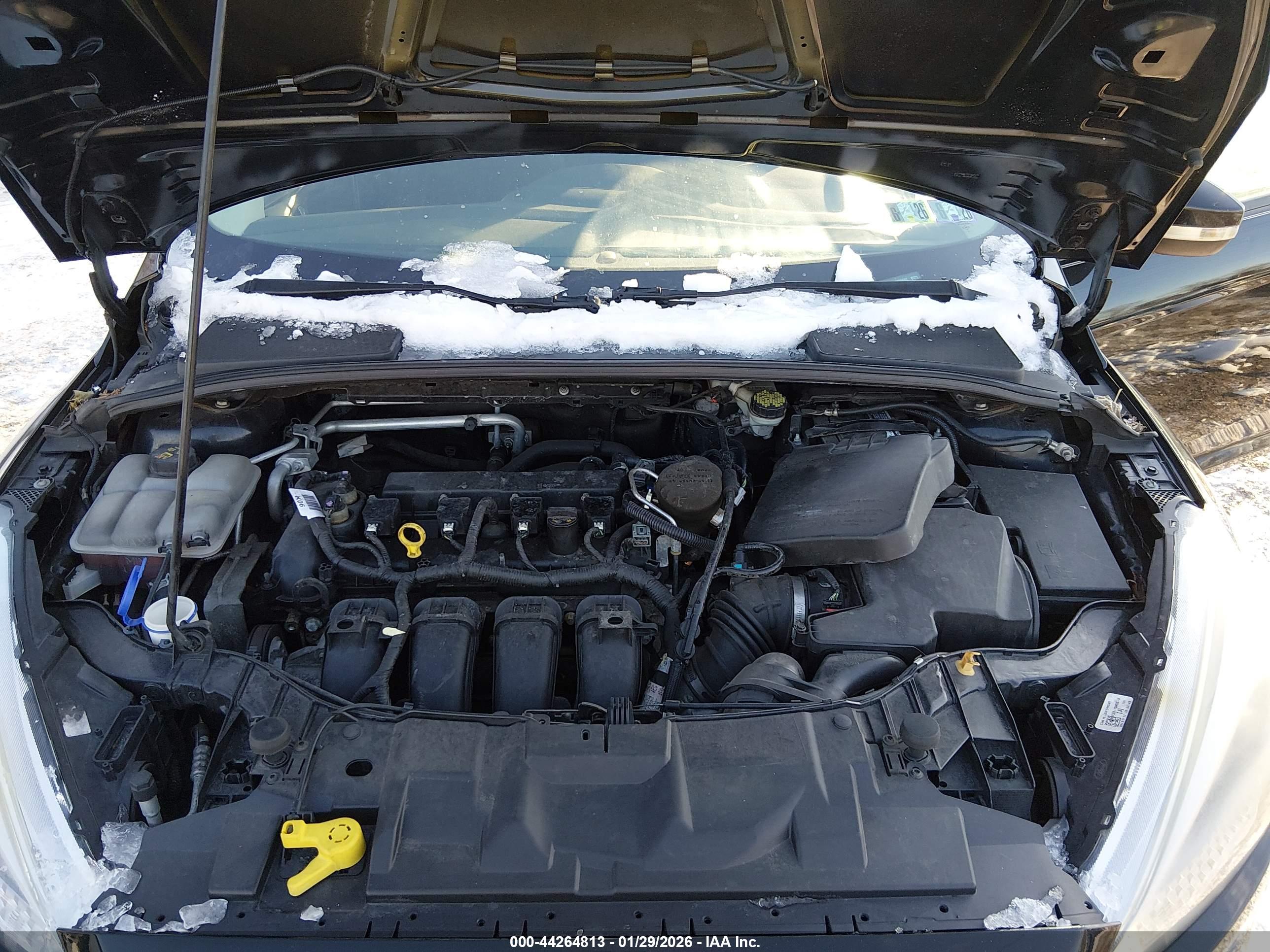 FORD FOCUS image 10