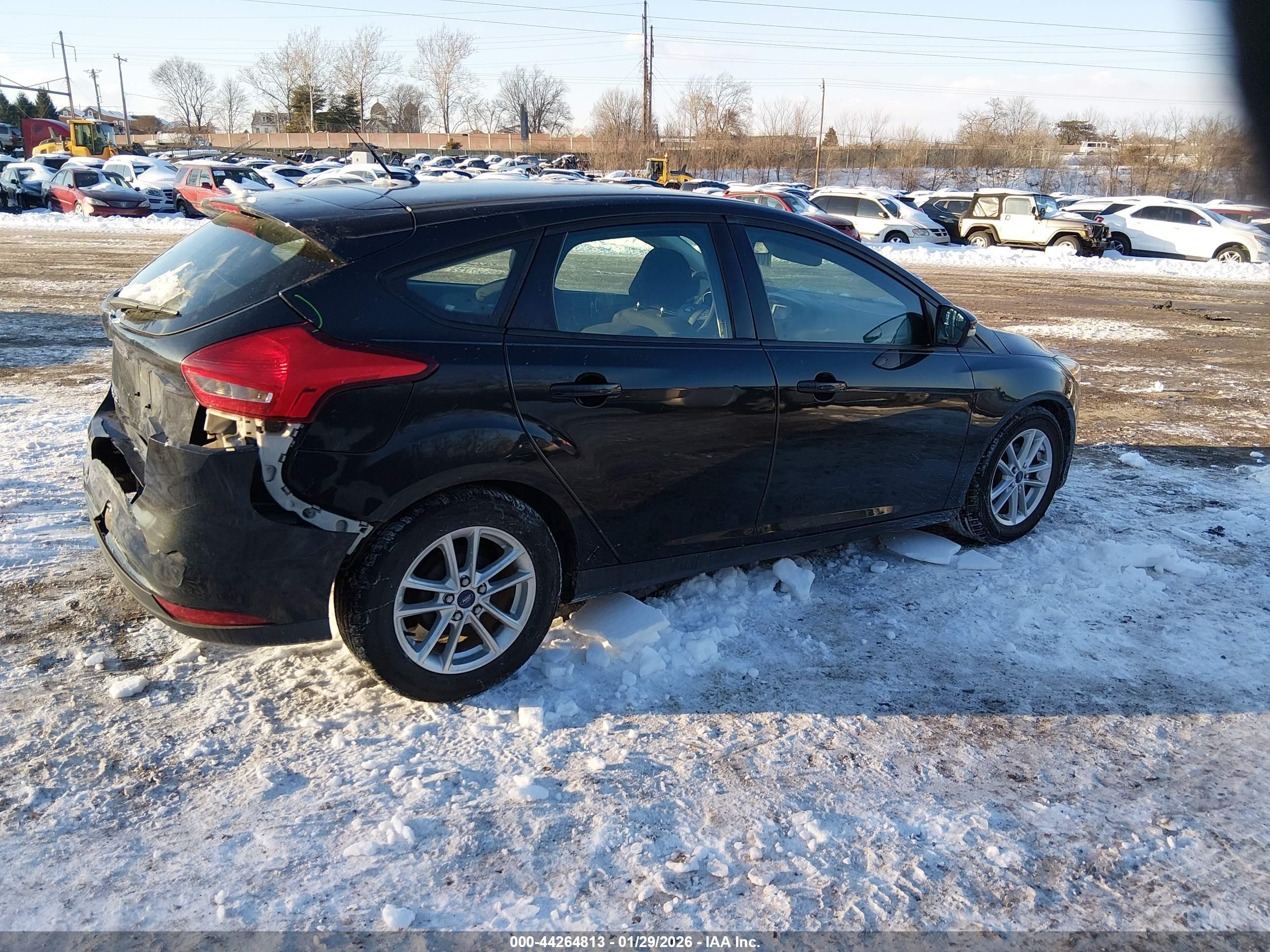 FORD FOCUS image 4