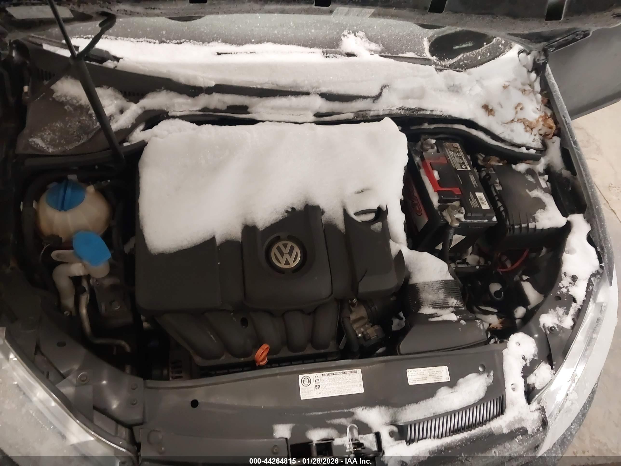 VOLKSWAGEN JETTA image 10