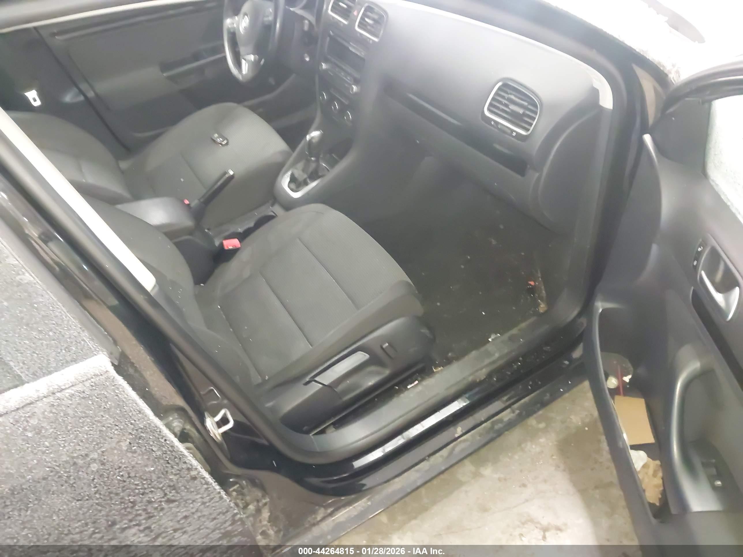 VOLKSWAGEN JETTA image 5