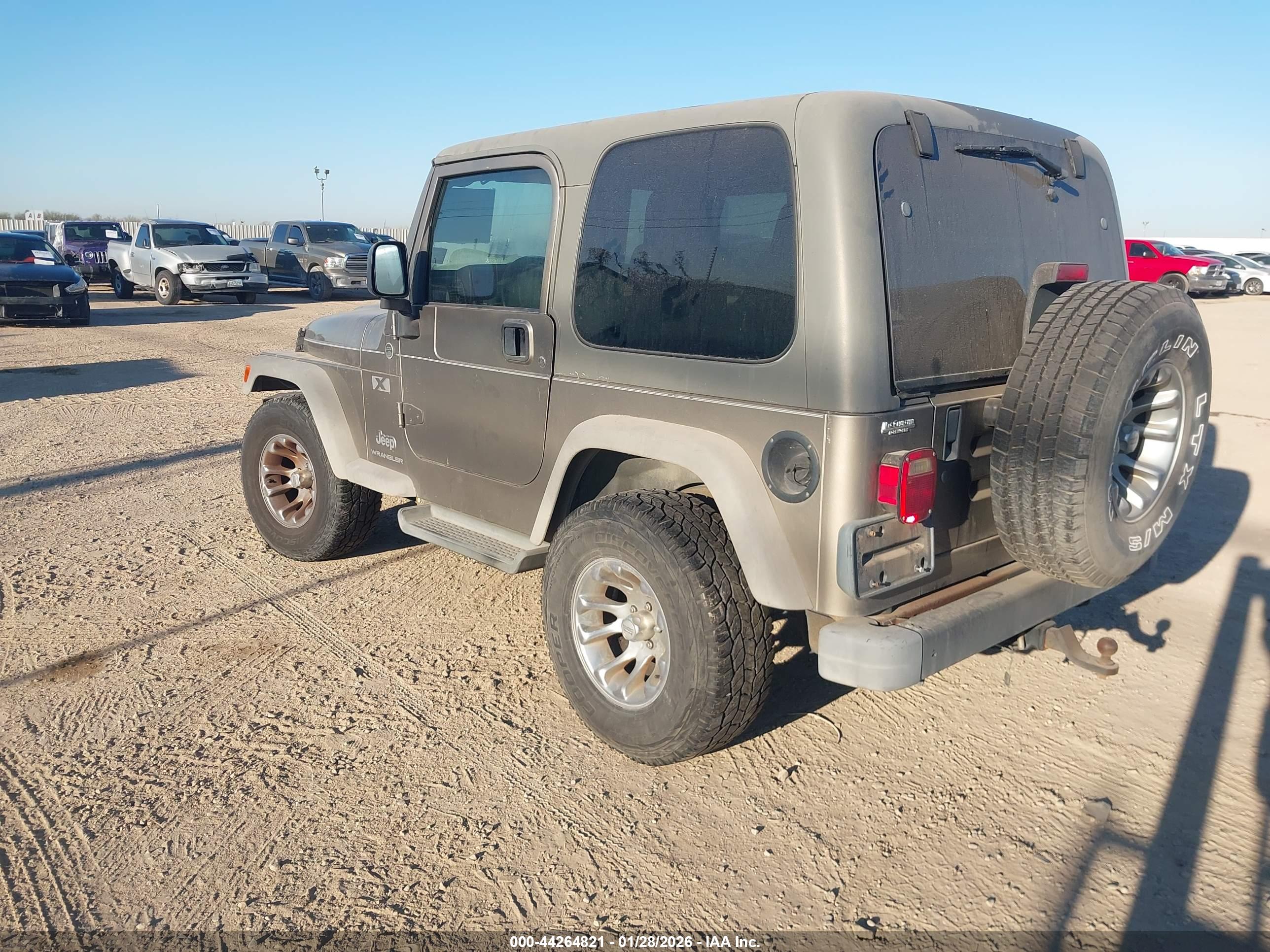 JEEP WRANGLER image 3