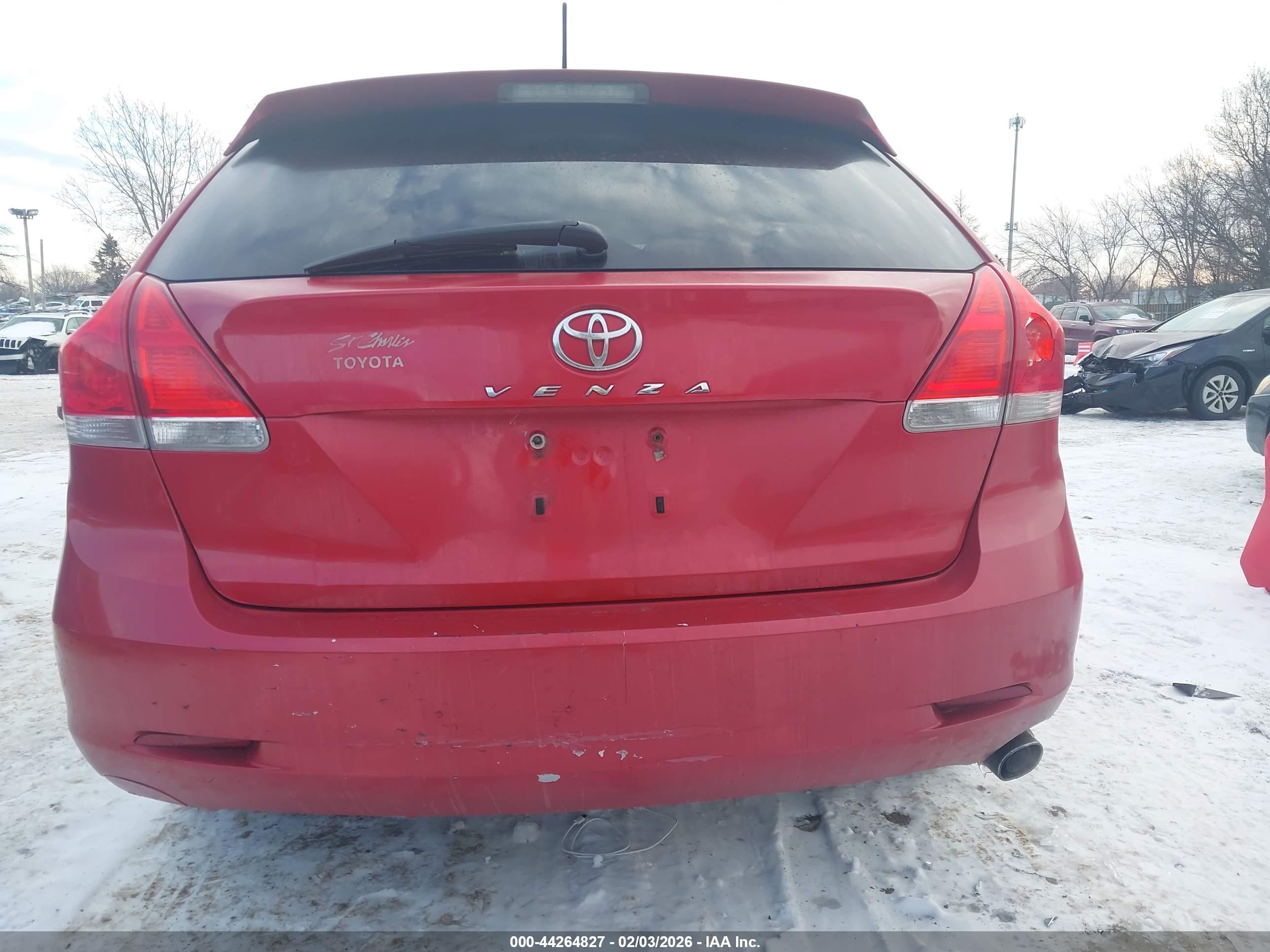 TOYOTA VENZA image 6