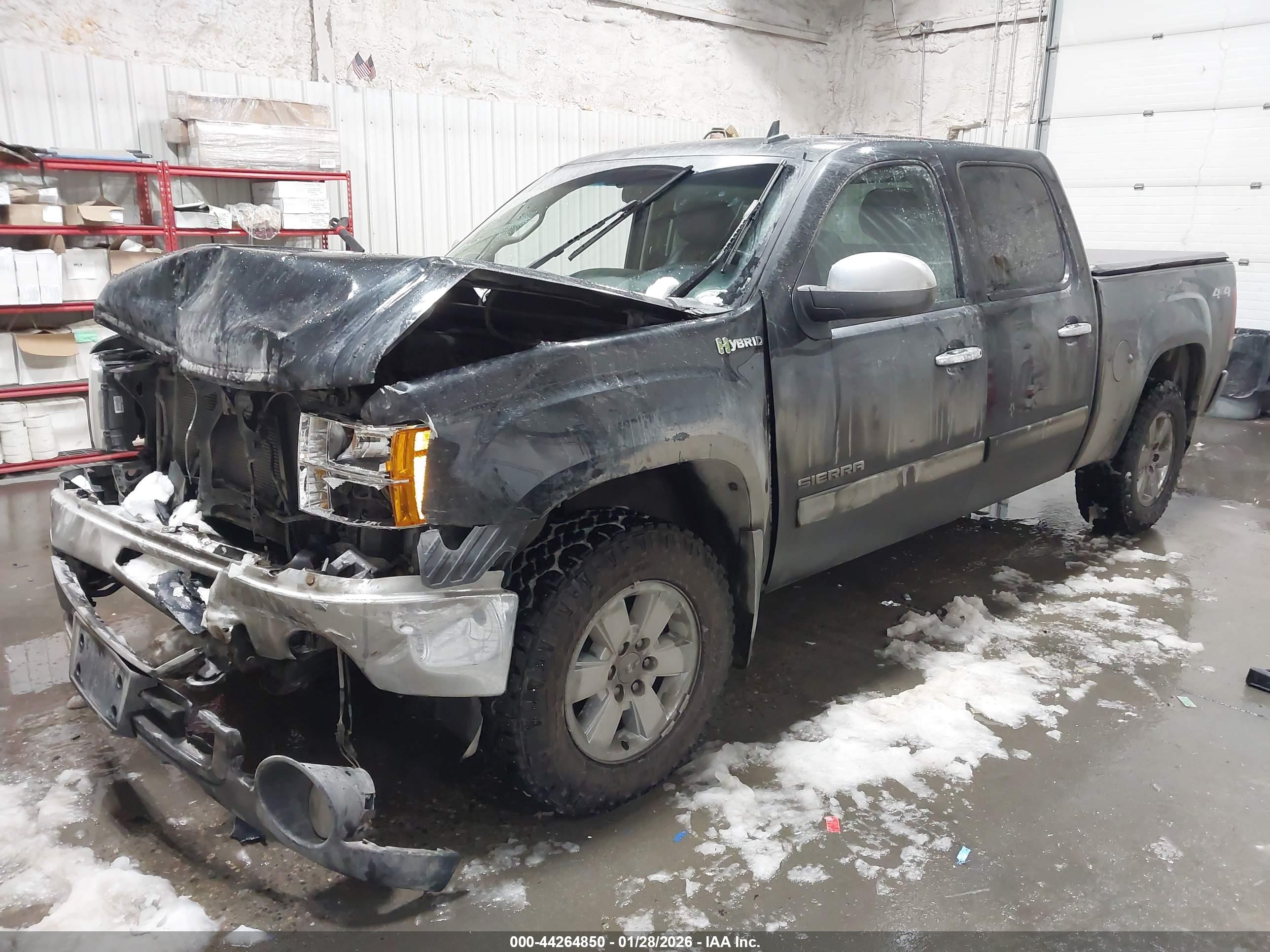 GMC SIERRA image 2